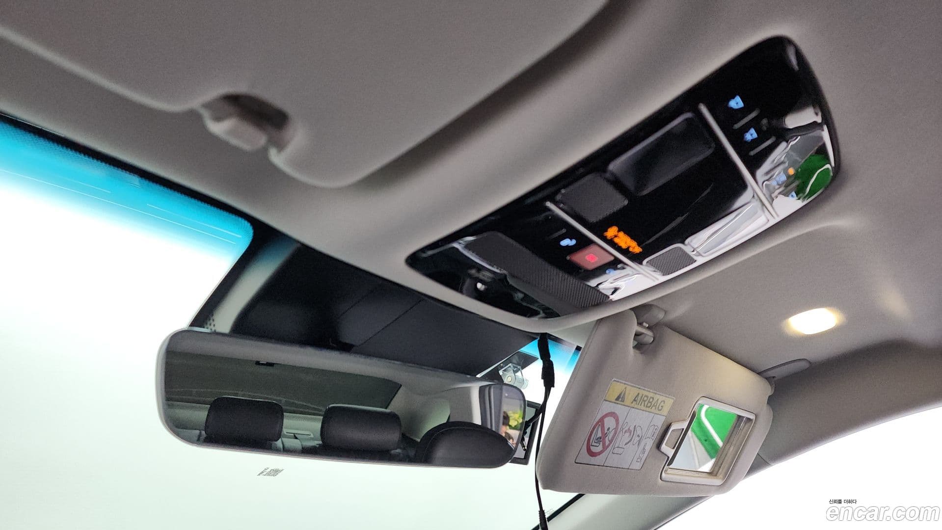 Main__Slider__Photo:Grandeur Hyundai 2023.5-16