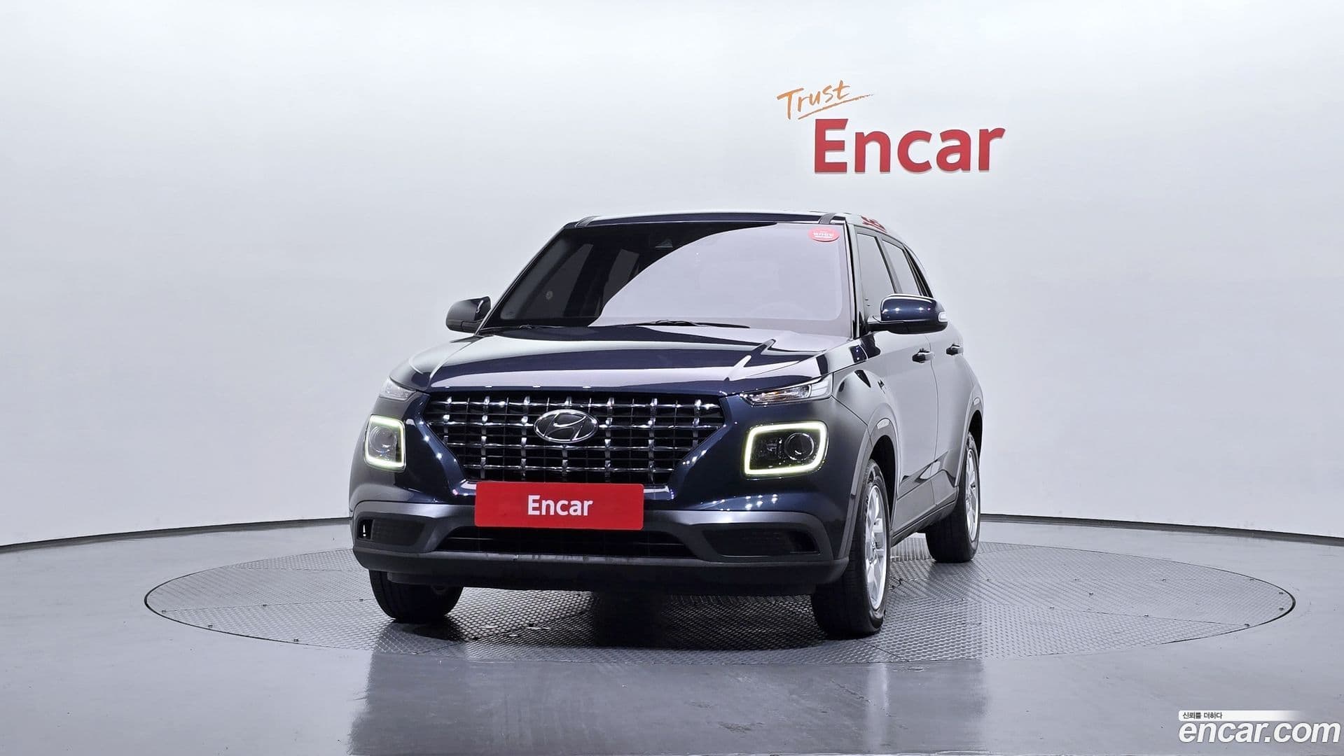 Main__Slider__Photo:Venue Hyundai 2020.2-2