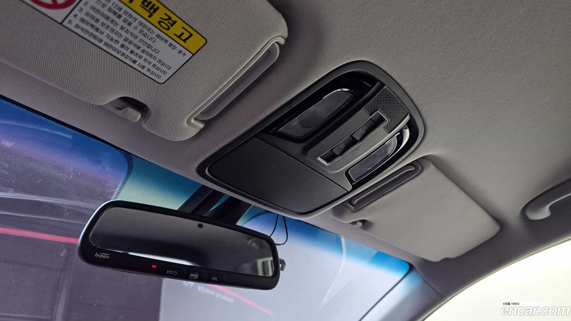 Sorento Kia 2018.0-OPTION-023