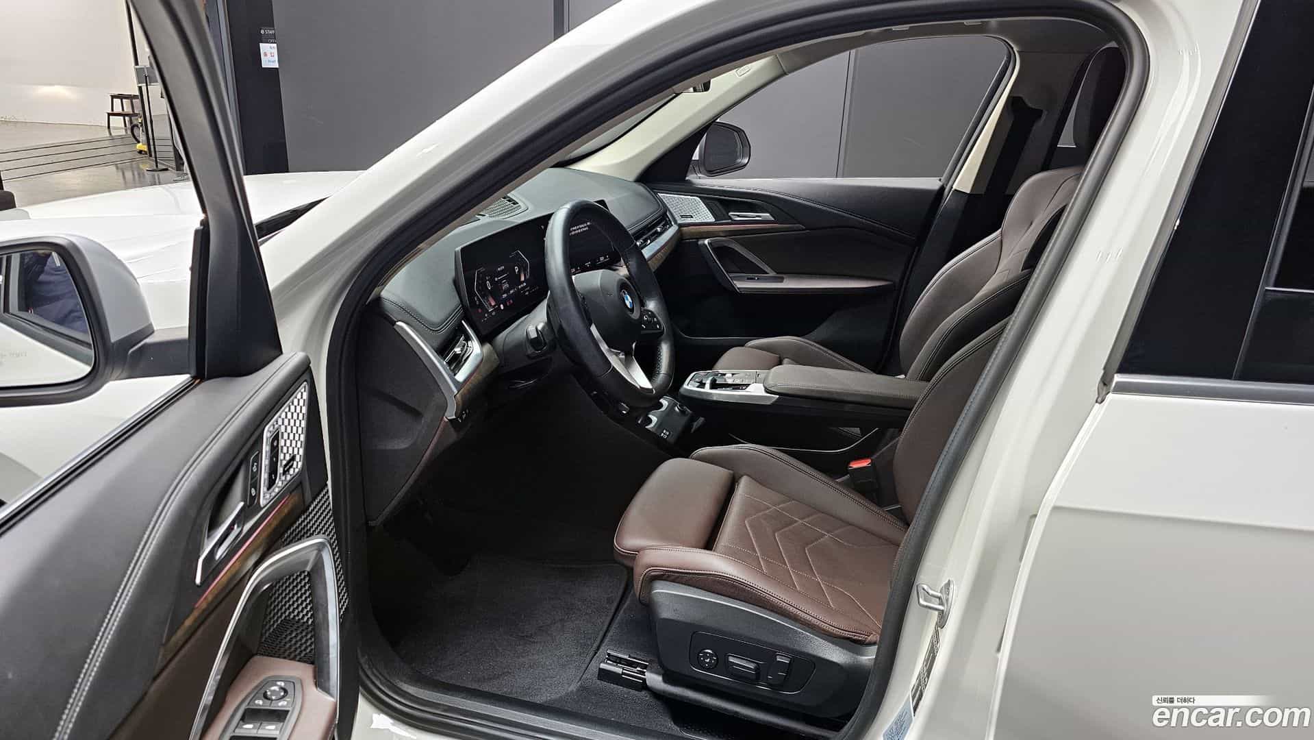 X1 BMW 2023.8-INNER-010