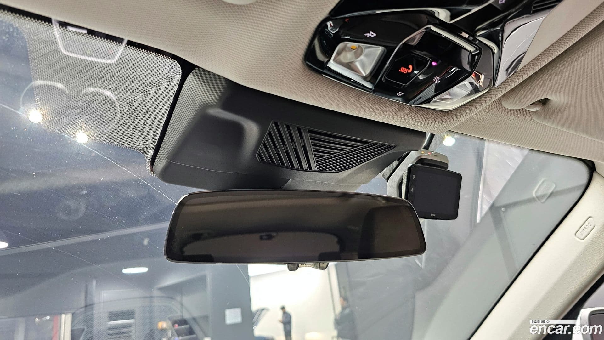 Main__Slider__Photo:X1 BMW 2023.8-17