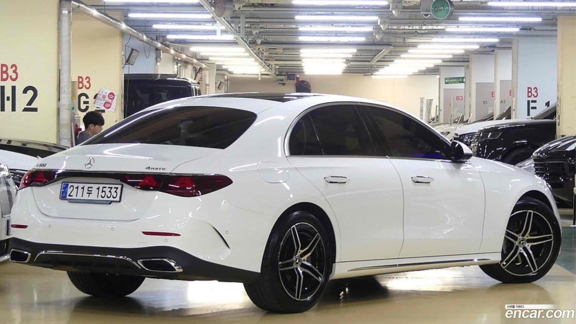 Main__Slider__Photo:E-Class Mercedes-Benz 2025.0-2