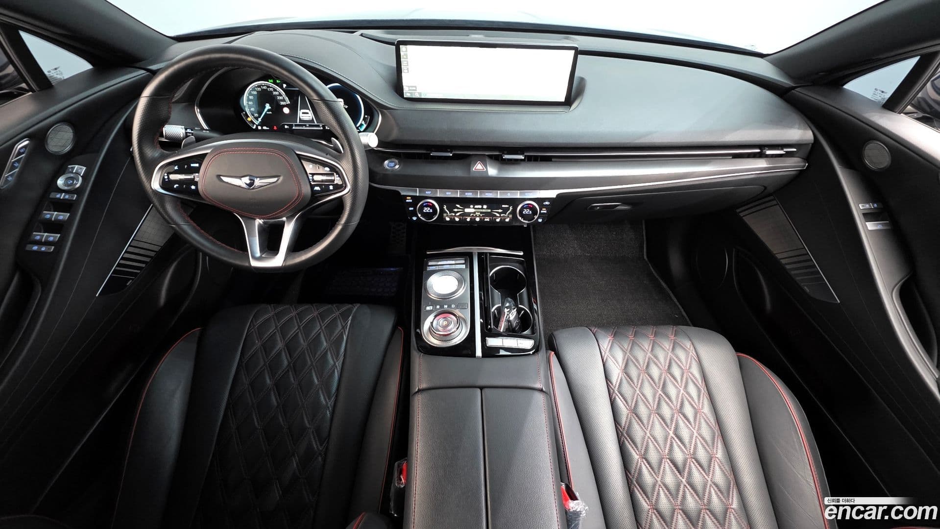 Main__Slider__Photo:G80 Genesis 2022.6-6