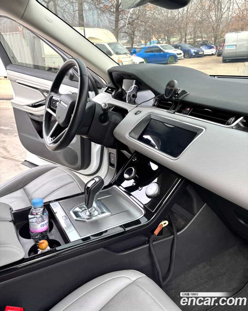 Range Rover Evoque Land Rover 2022.0-INNER-009