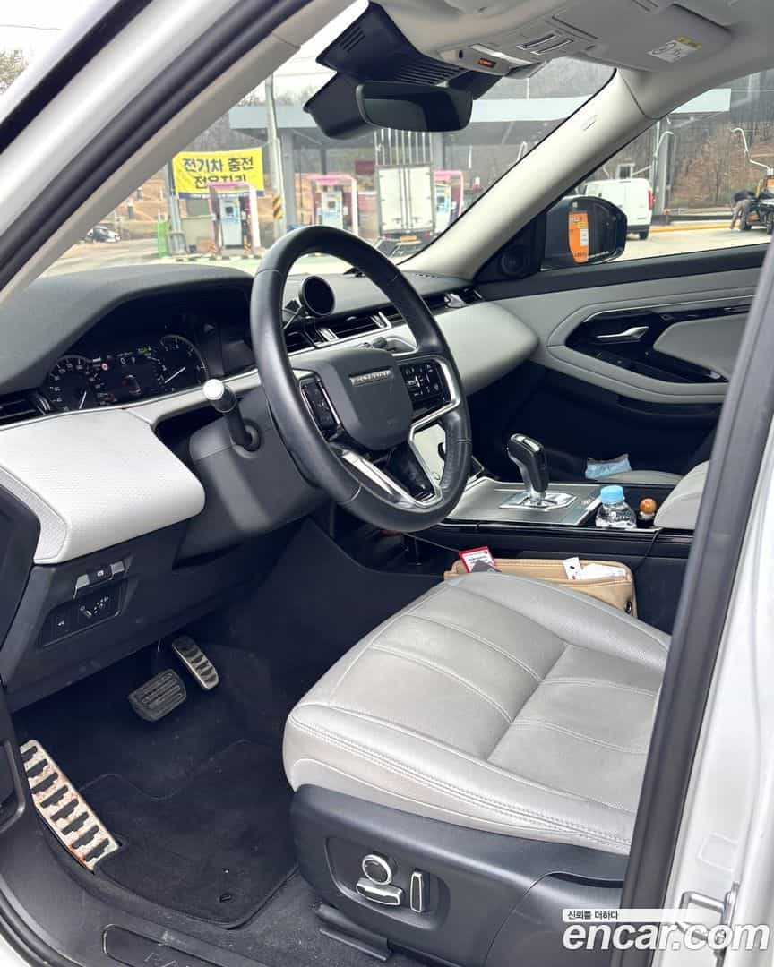 Range Rover Evoque Land Rover 2022.0-OPTION-016