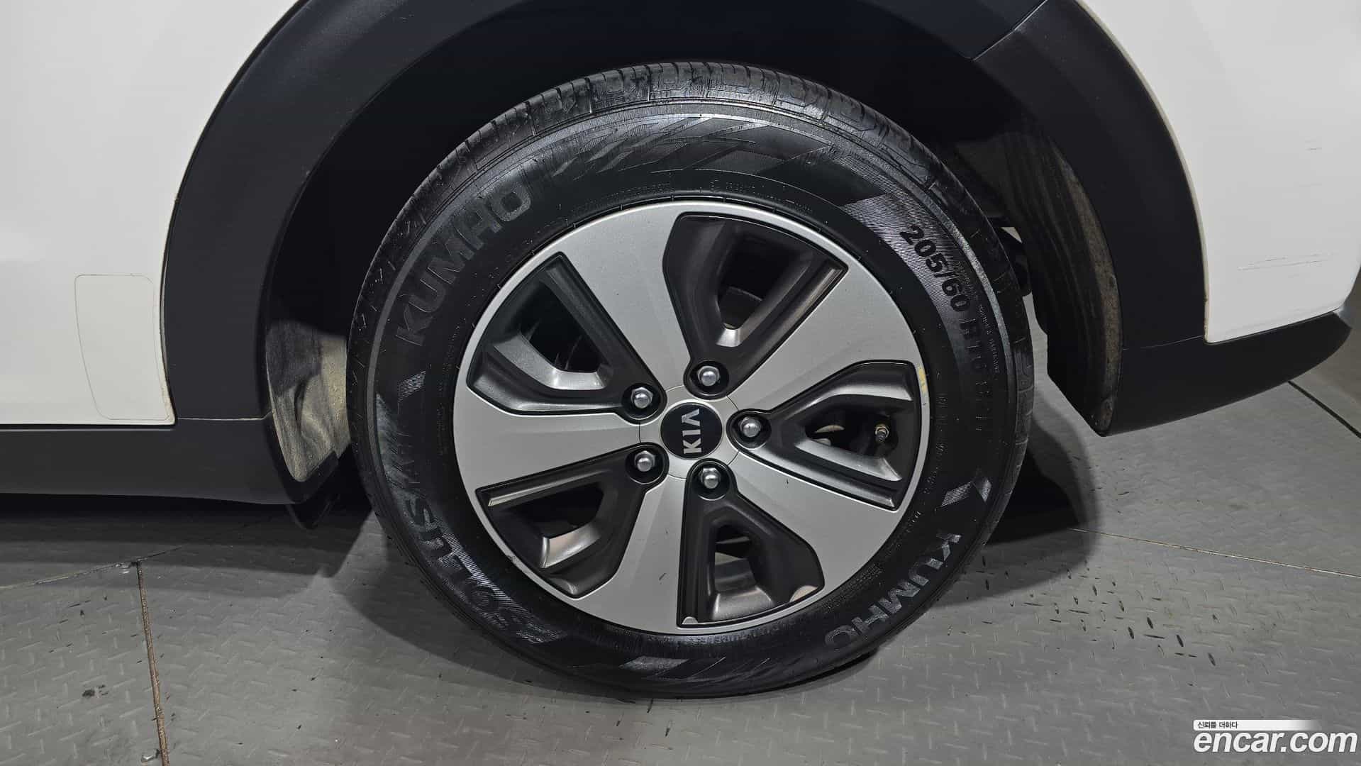 Niro Kia 2016.8-OUTER-005