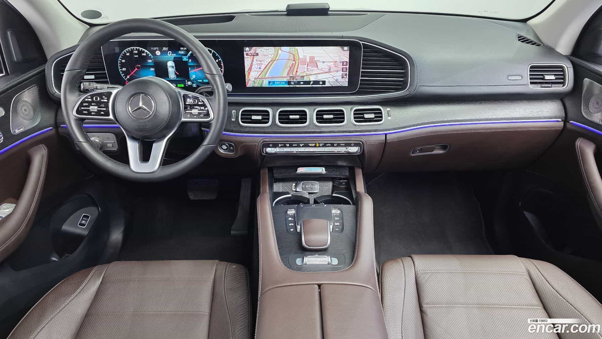 GLE-Class Mercedes-Benz 2023.5-INNER-007