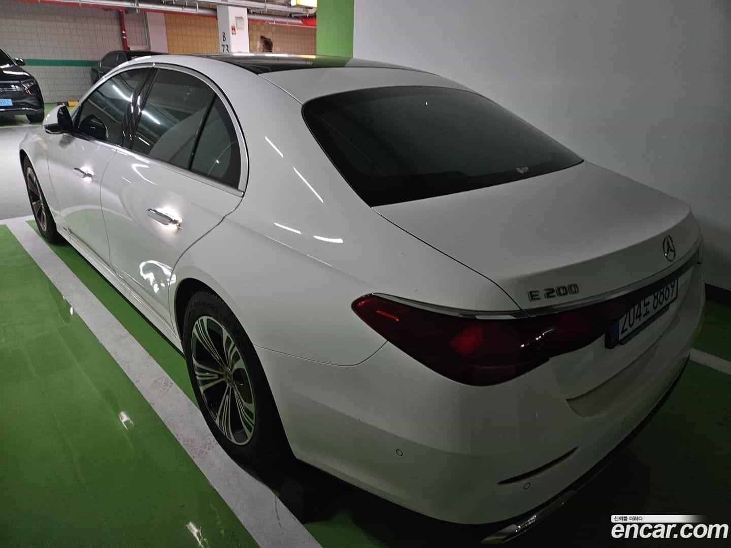 E-Class Mercedes-Benz 2025.2-OUTER-005