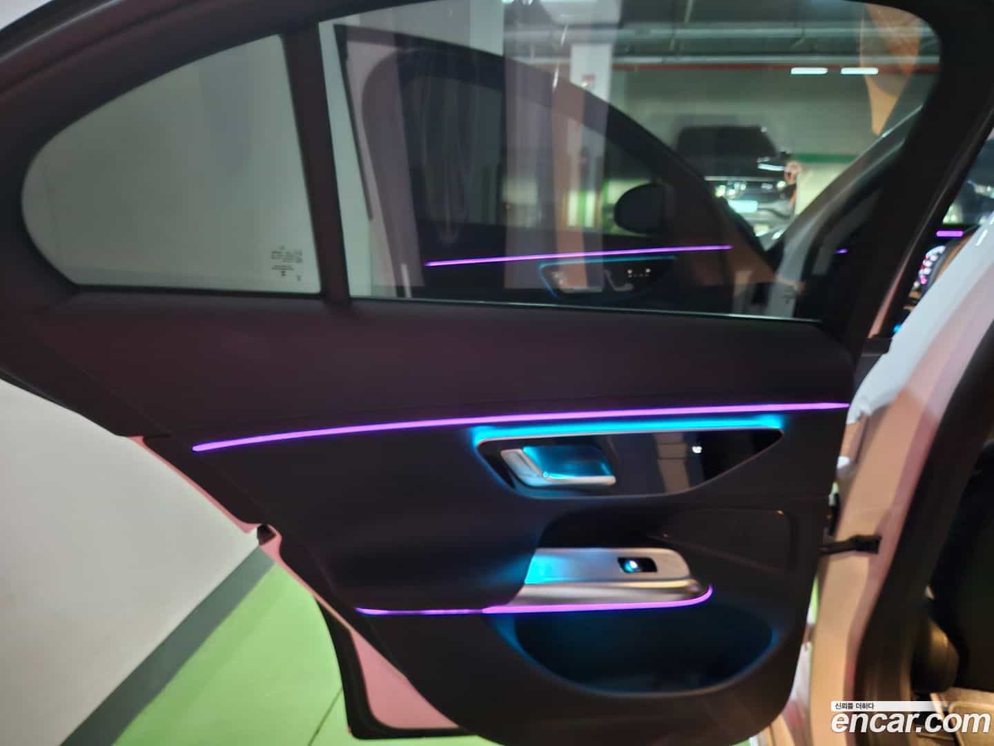 E-Class Mercedes-Benz 2025.2-OPTION-020