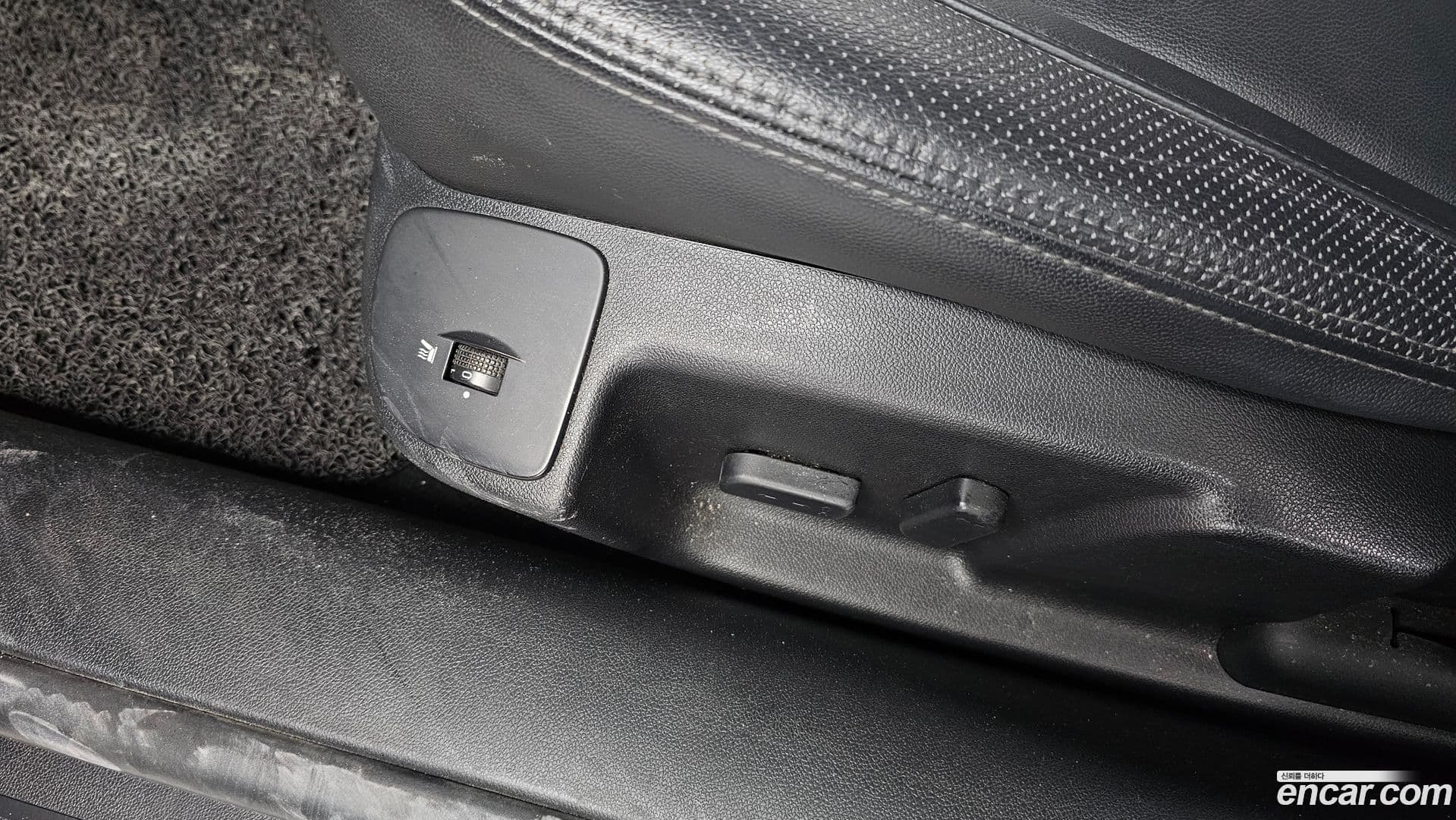 Main__Slider__Photo:SM5 Renault-KoreaSamsung 2015.2-18