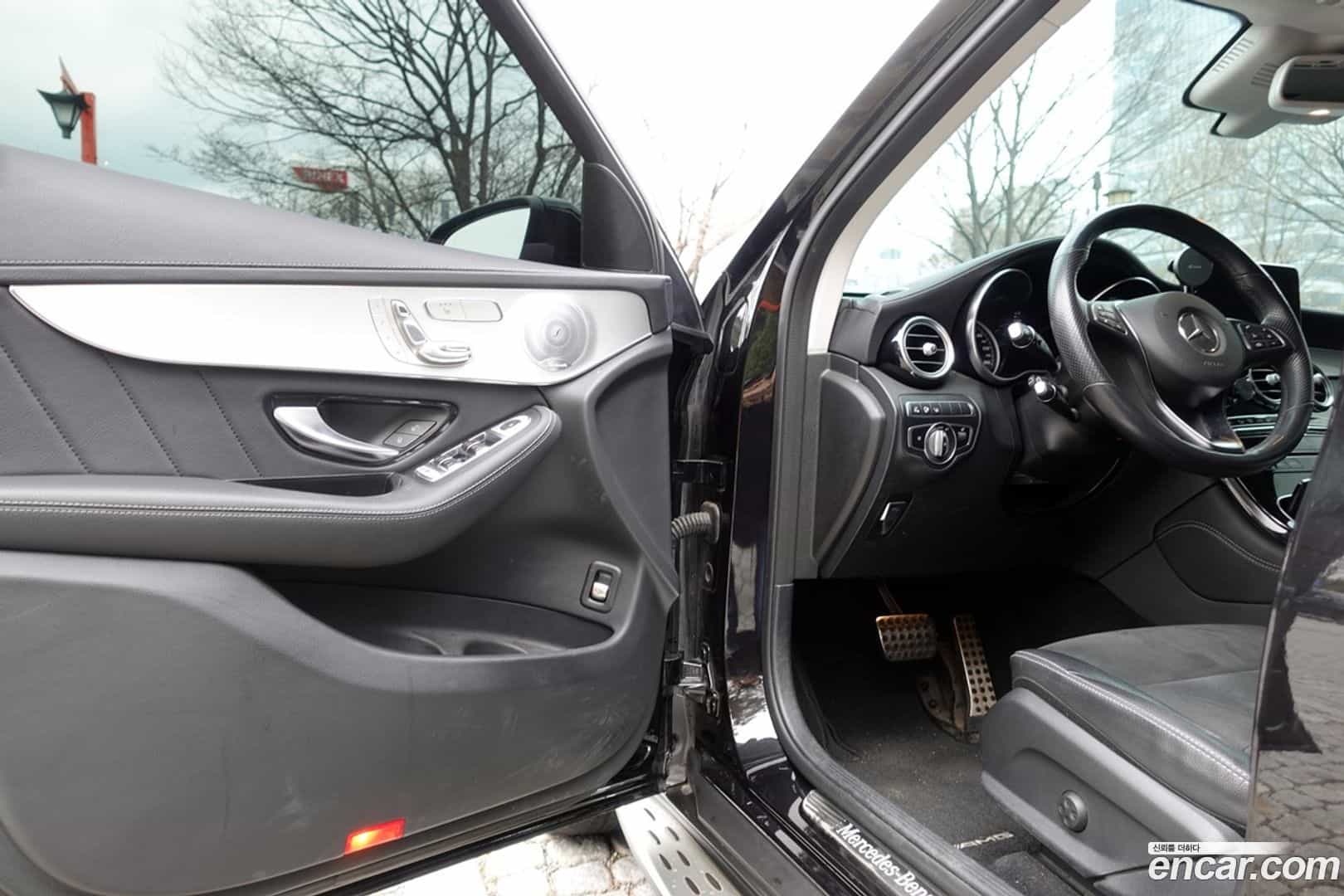 GLC-Class Mercedes-Benz 2019.9-OUTER-006