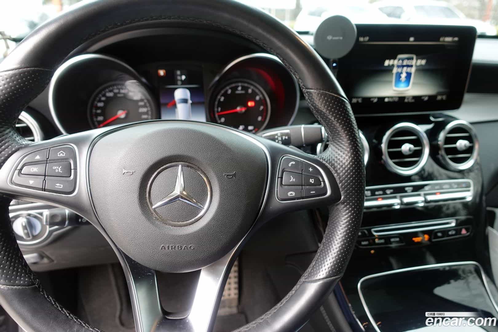 GLC-Class Mercedes-Benz 2019.9-OPTION-018