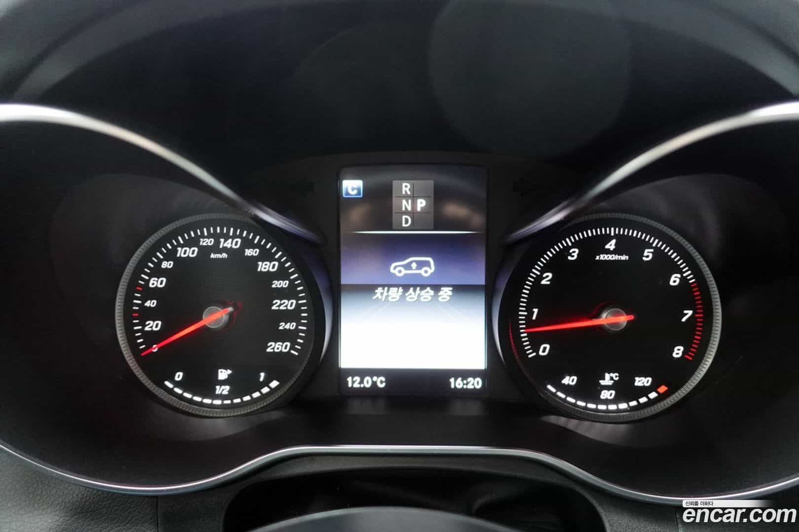 GLC-Class Mercedes-Benz 2019.9-OPTION-022