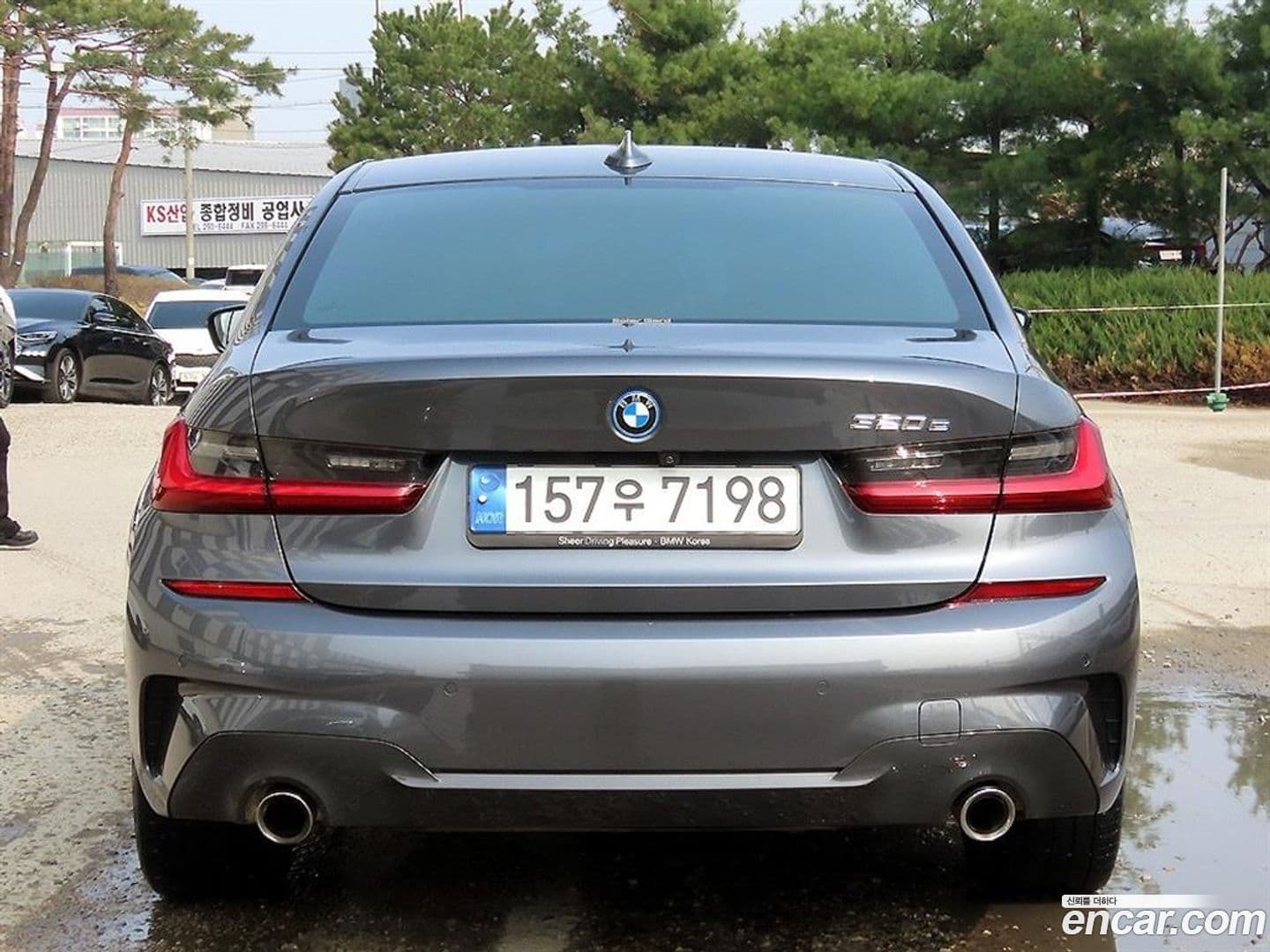 Main__Slider__Photo:3-Series BMW 2022.3-3