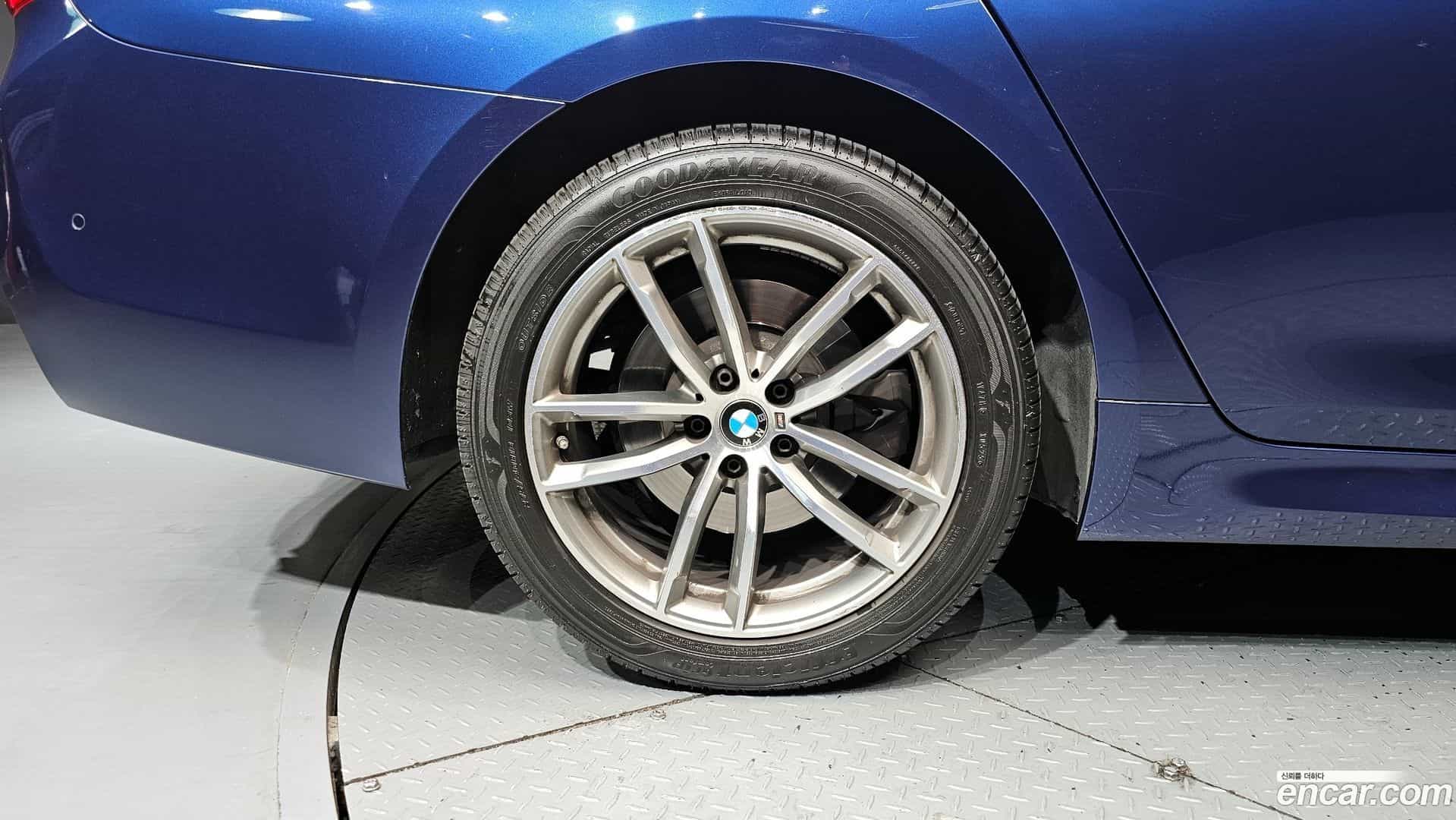 5-Series BMW 2017.8-OUTER-005
