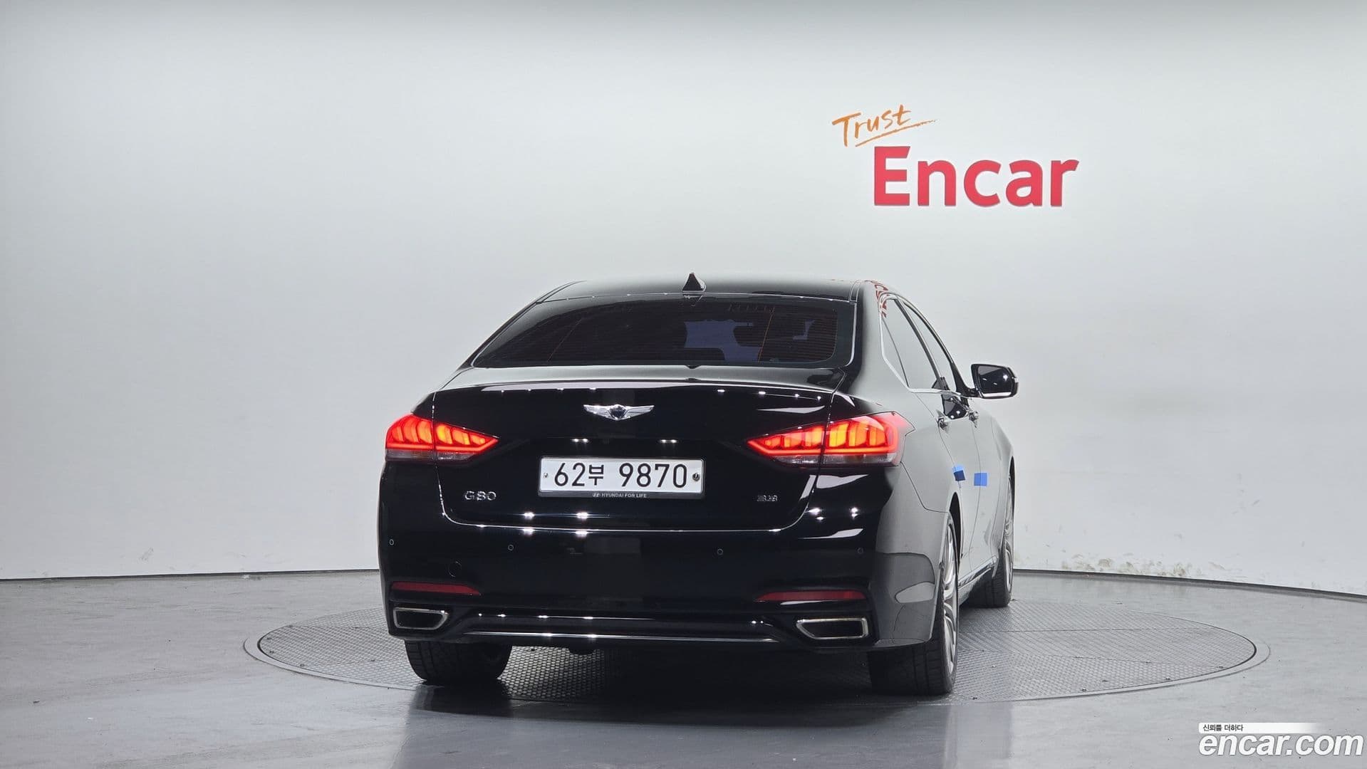 Main__Slider__Photo:G80 Genesis 2017.0-3