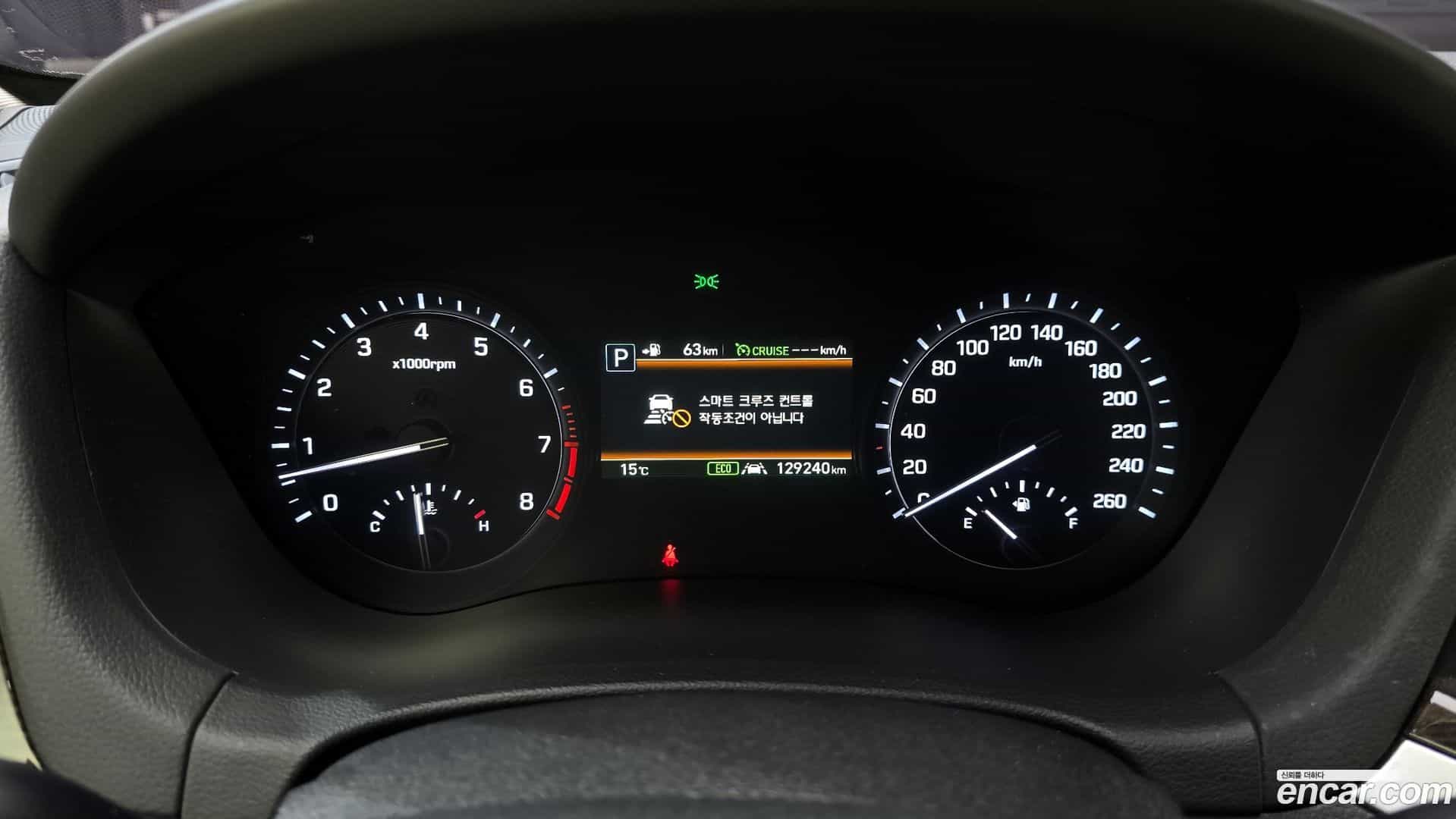 G80 Genesis 2017.0-INNER-008