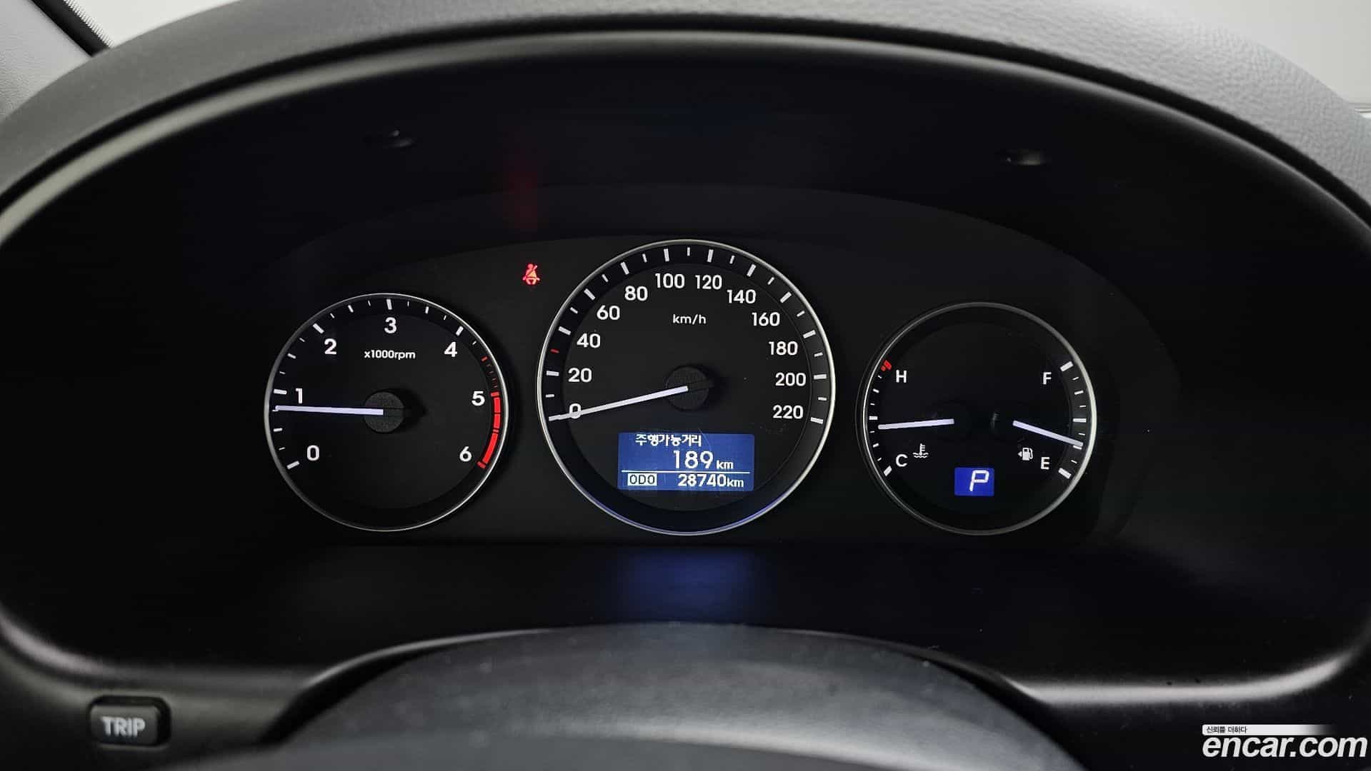 Starex Hyundai 2019.3-INNER-008