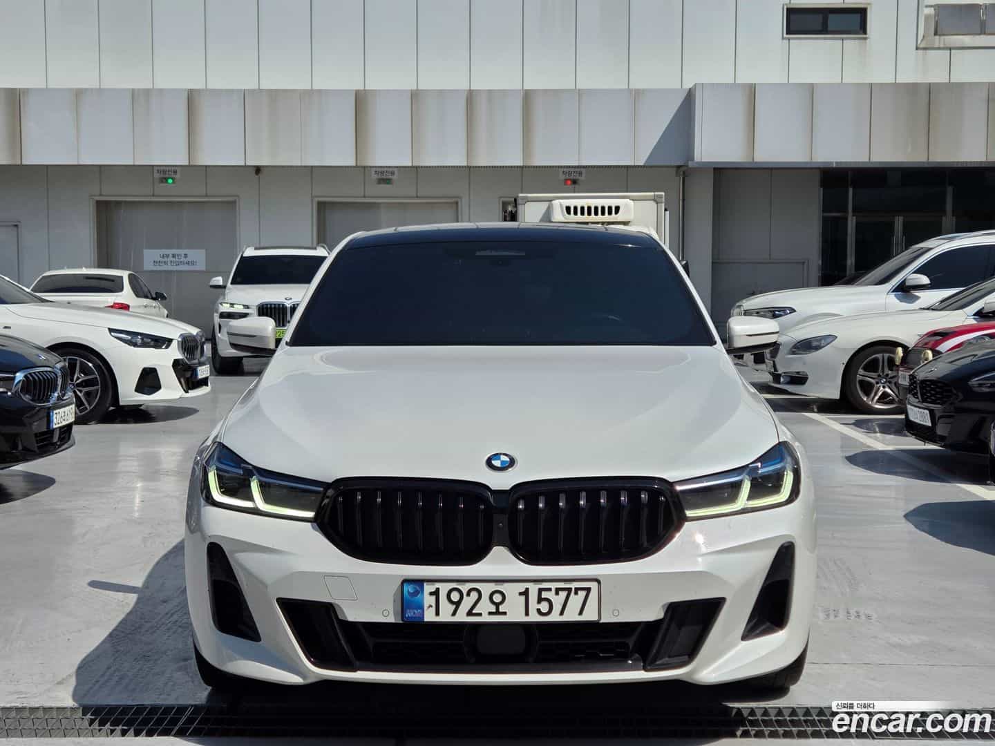 Gran Turismo BMW 2023.2-OUTER-003