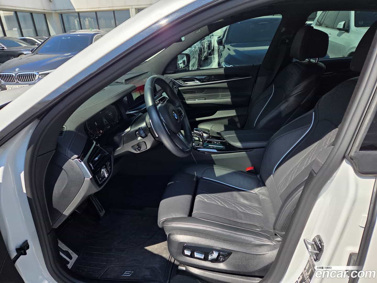 Gran Turismo BMW 2023.2-INNER-007