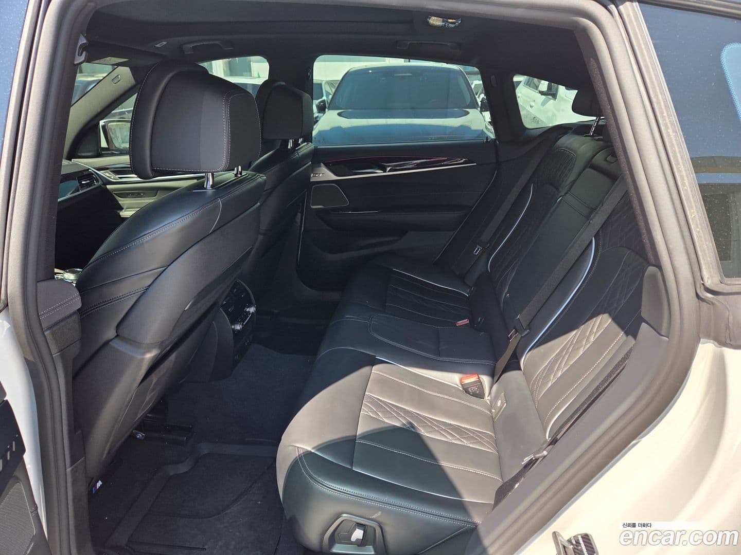 Main__Slider__Photo:Gran Turismo BMW 2023.2-7