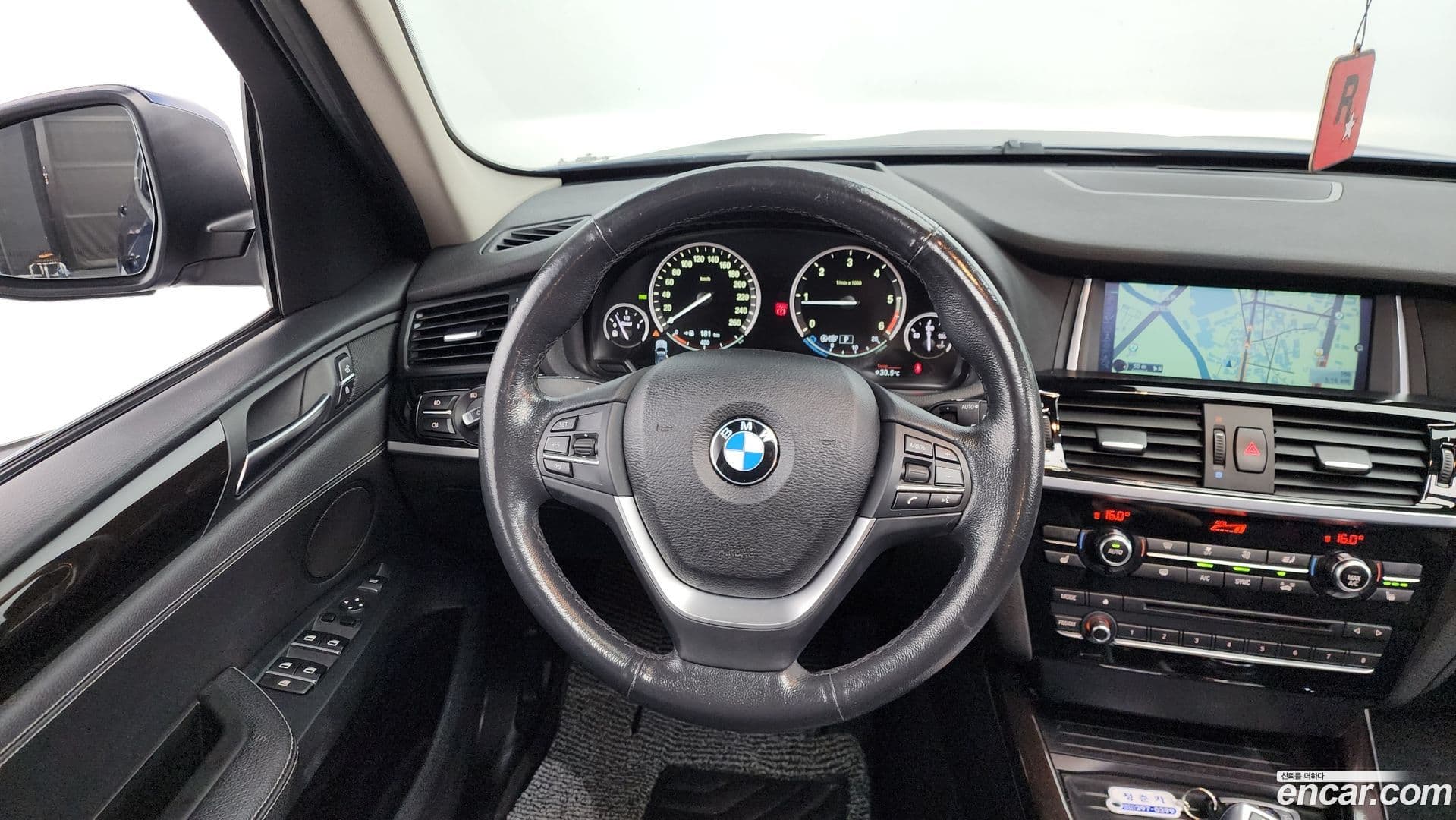 Main__Slider__Photo:X3 BMW 2014.10-12