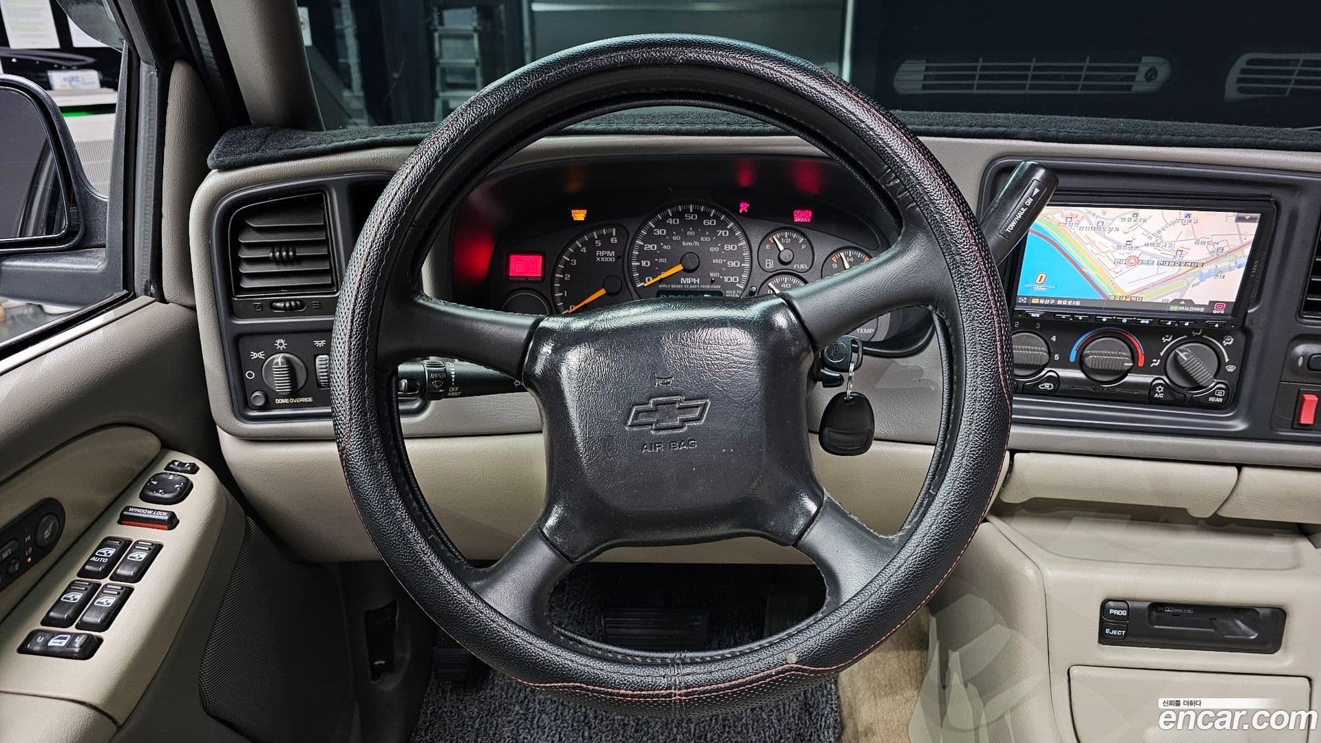 Main__Slider__Photo:Surburban Chevrolet 2001.11-12