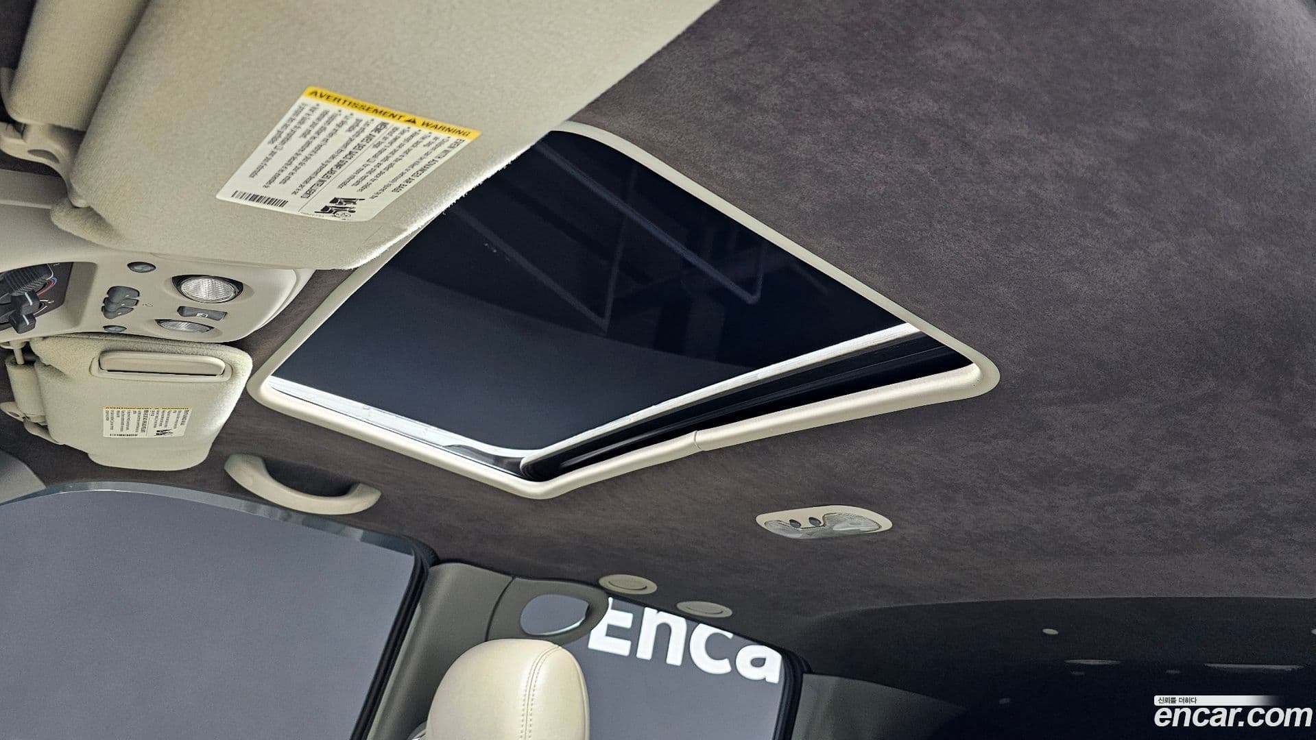 Main__Slider__Photo:Surburban Chevrolet 2001.11-15