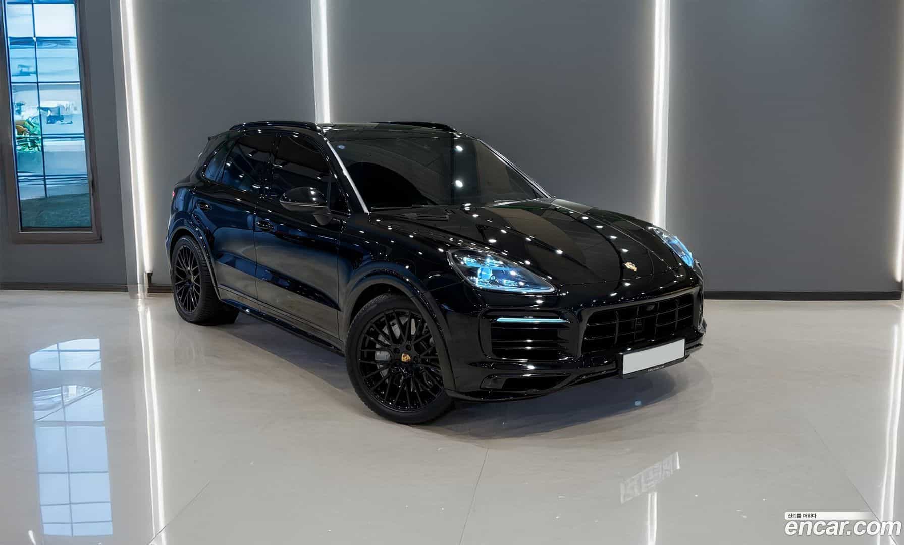 Cayenne Porsche 2020.3-OUTER-001