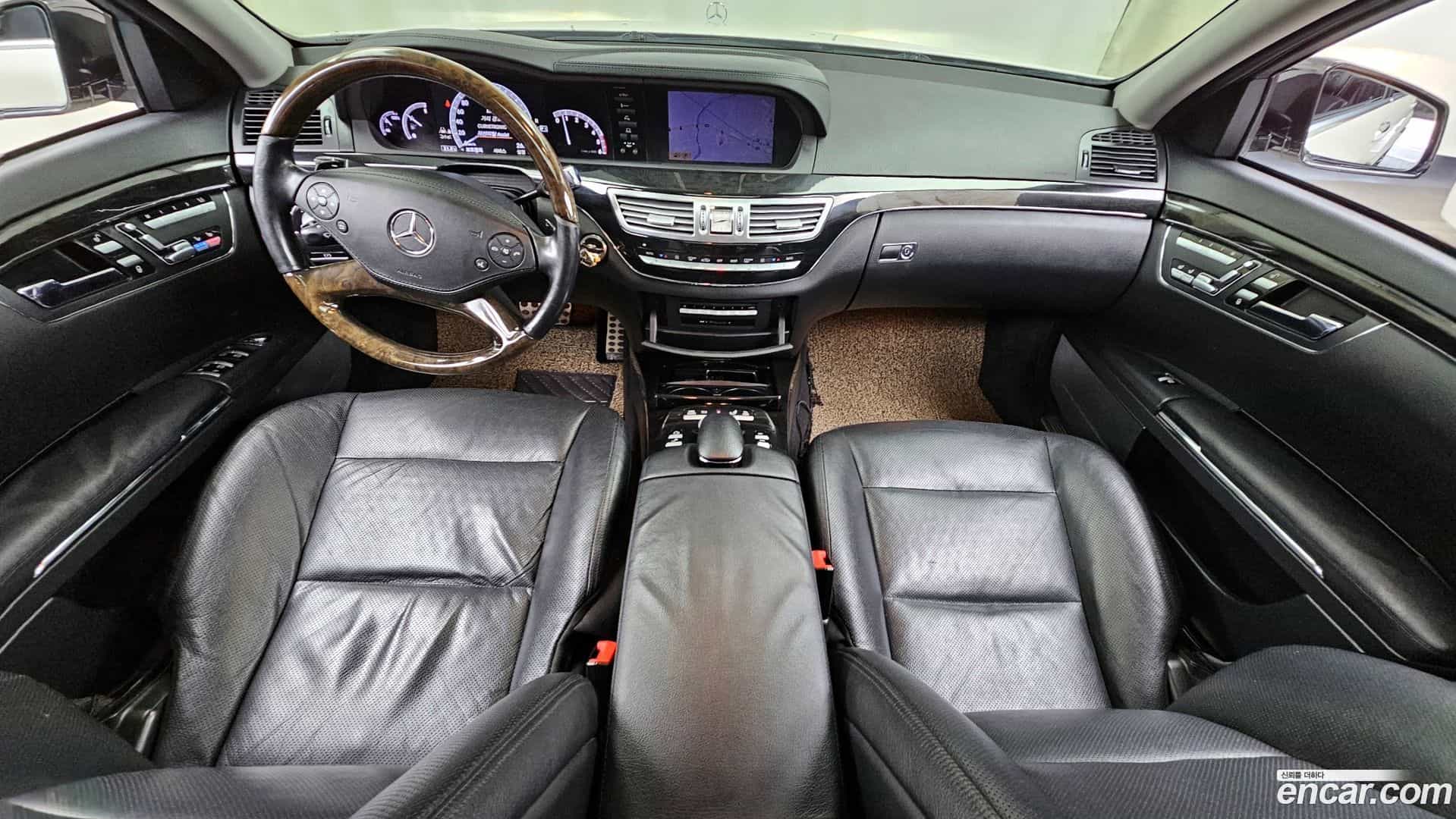 S-Class Mercedes-Benz 2010.10-INNER-007