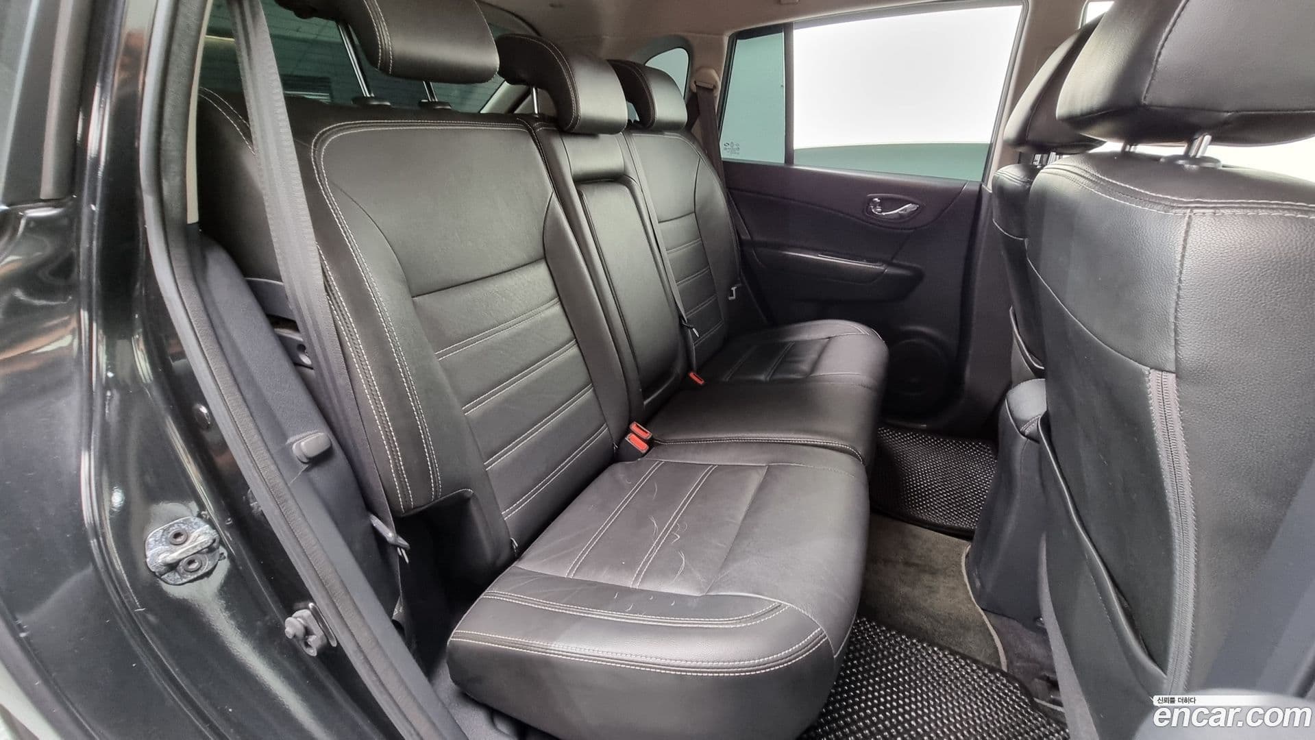 Main__Slider__Photo:QM5 Renault-KoreaSamsung 2014.9-18