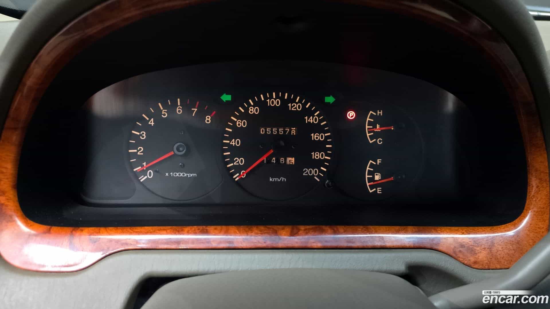 Carens Kia 2001.8-INNER-008