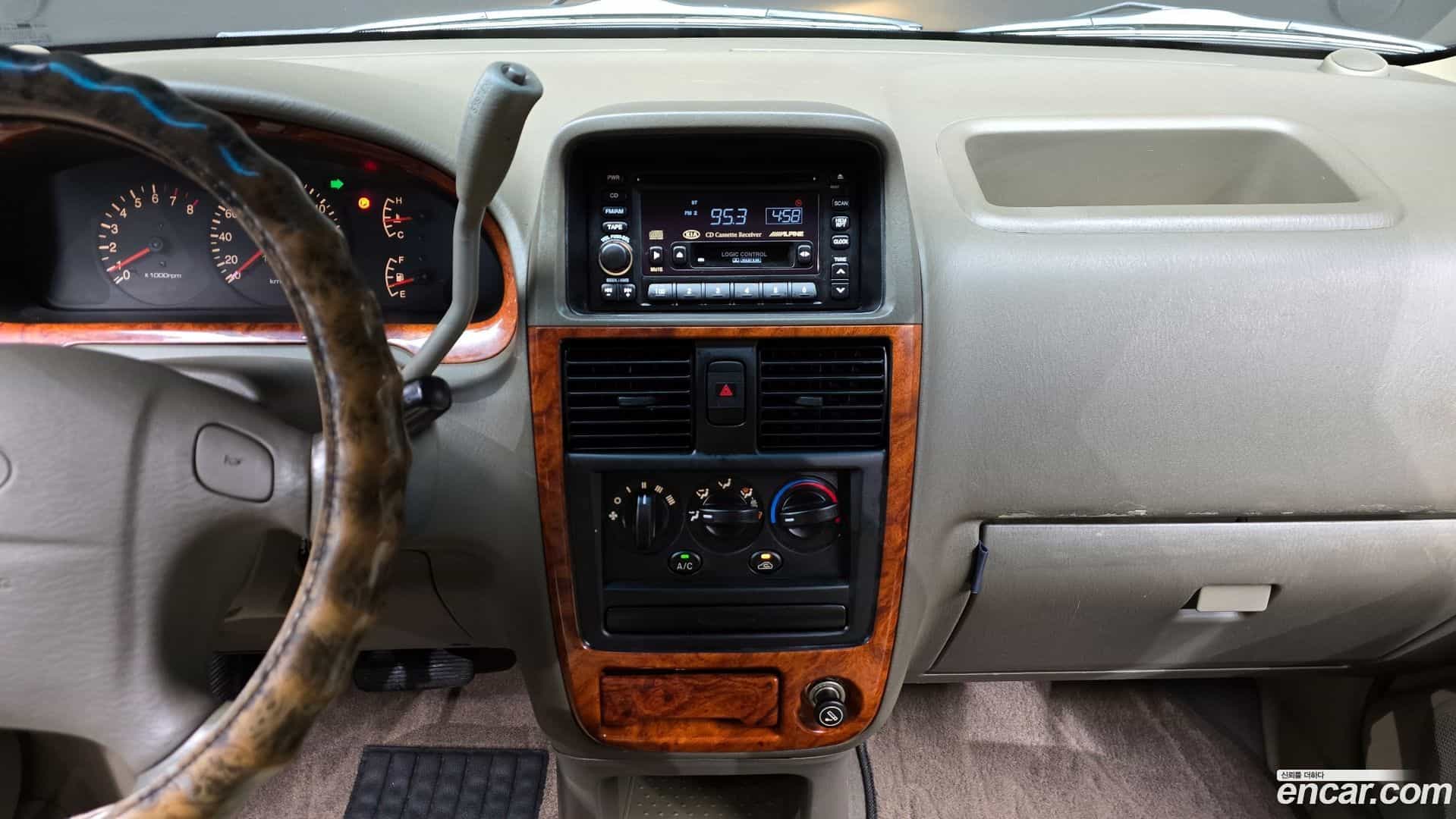 Carens Kia 2001.8-OPTION-019