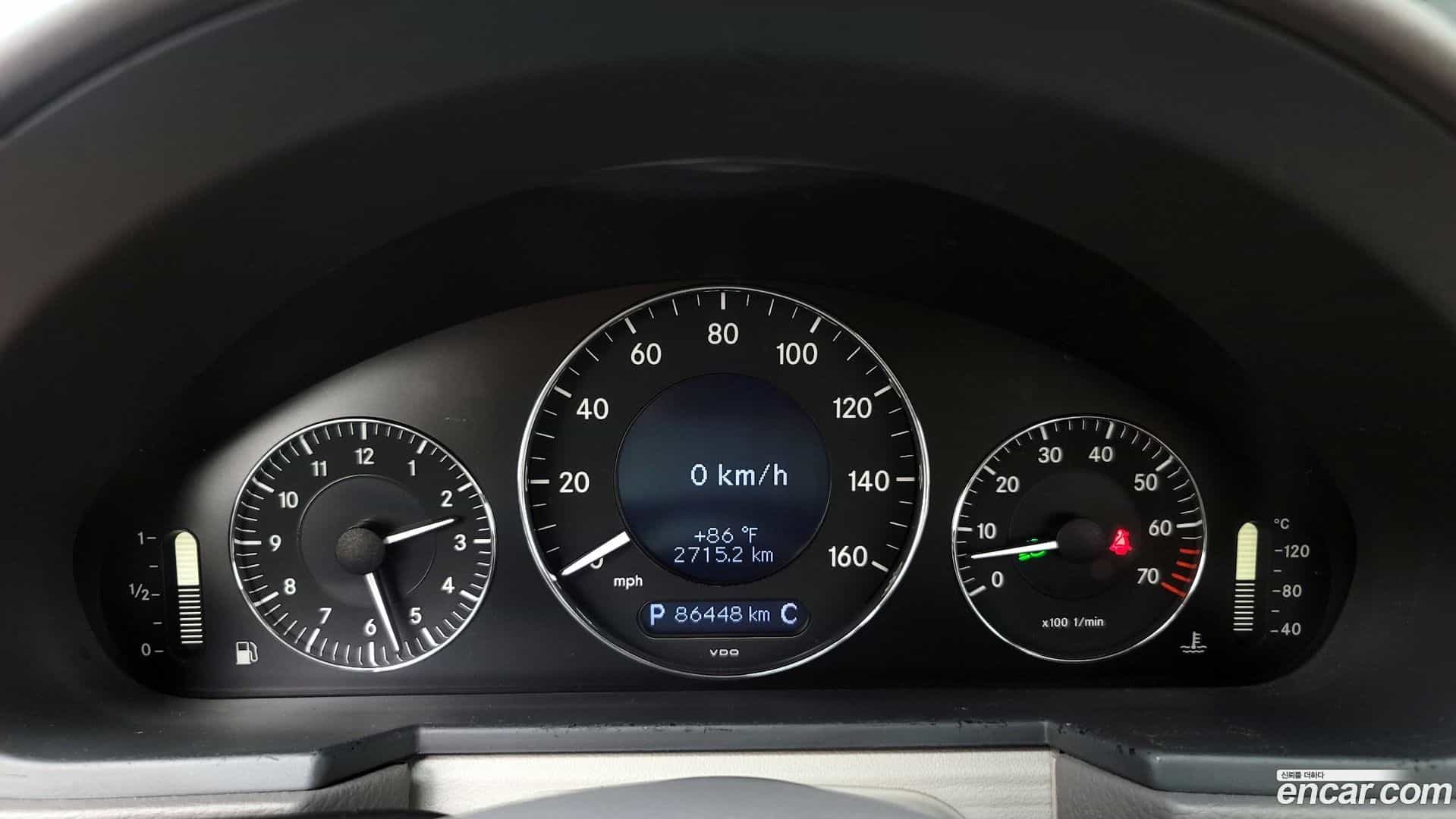 E-Class Mercedes-Benz 2006.11-INNER-008