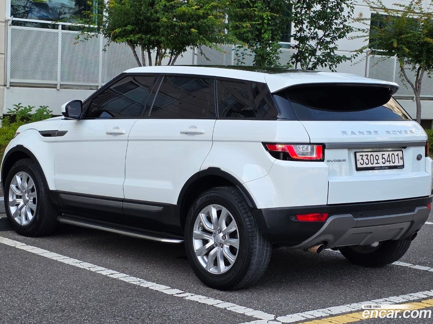 Main__Slider__Photo:Range Rover Evoque Land Rover 2018.5-3