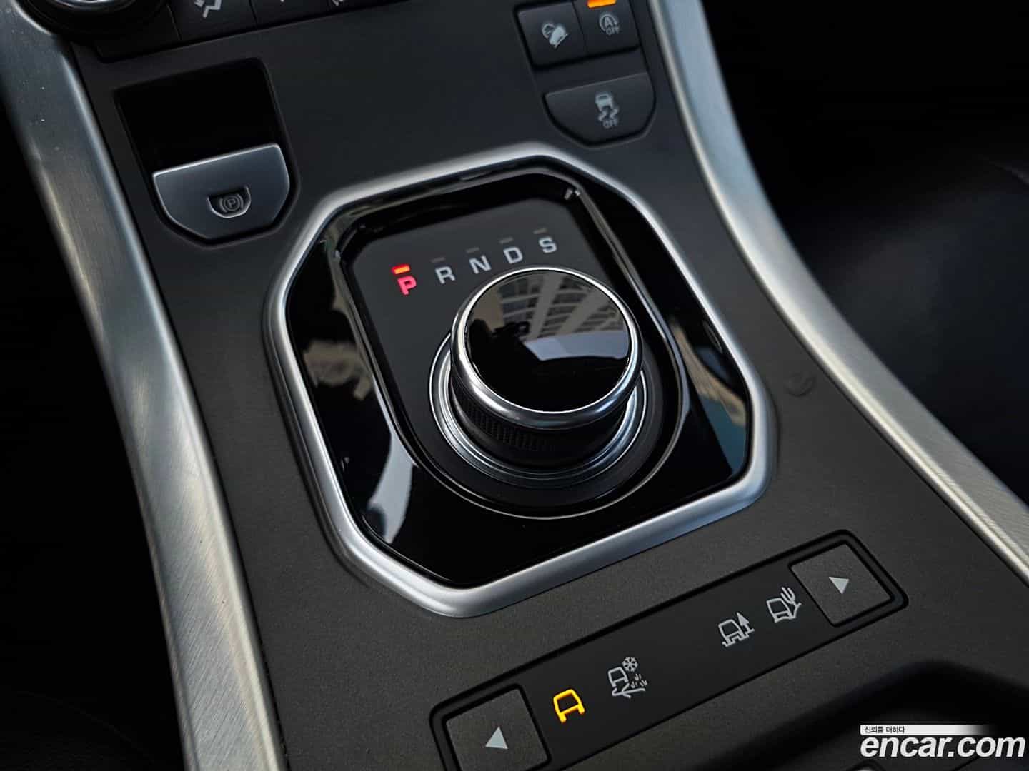 Range Rover Evoque Land Rover 2018.5-INNER-010