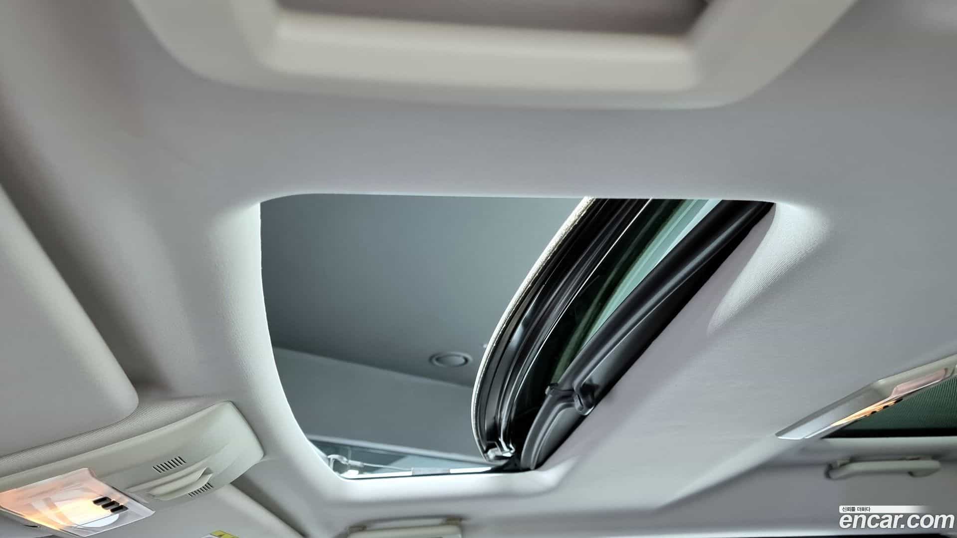 Discovery Land Rover 2015.10-OPTION-021