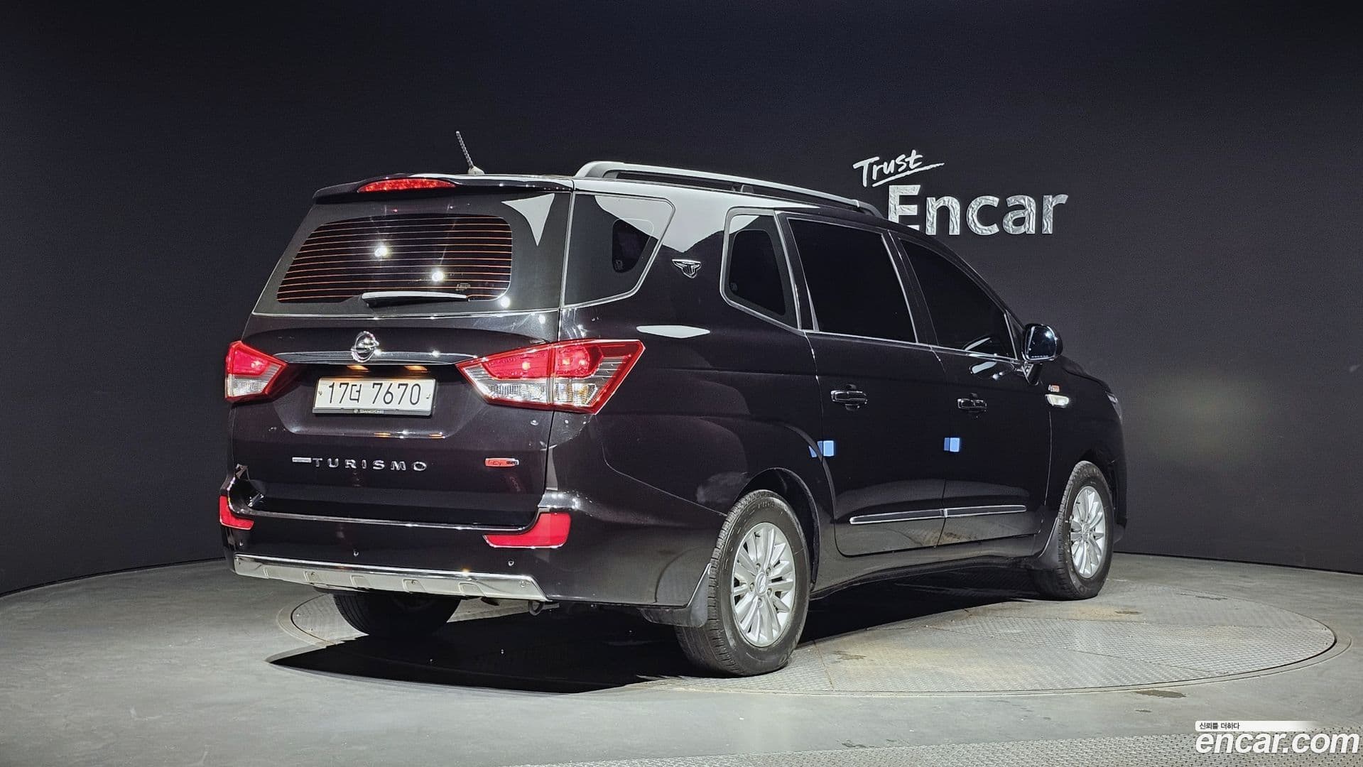 Main__Slider__Photo:KORANDO KG Mobility 2018.7-1