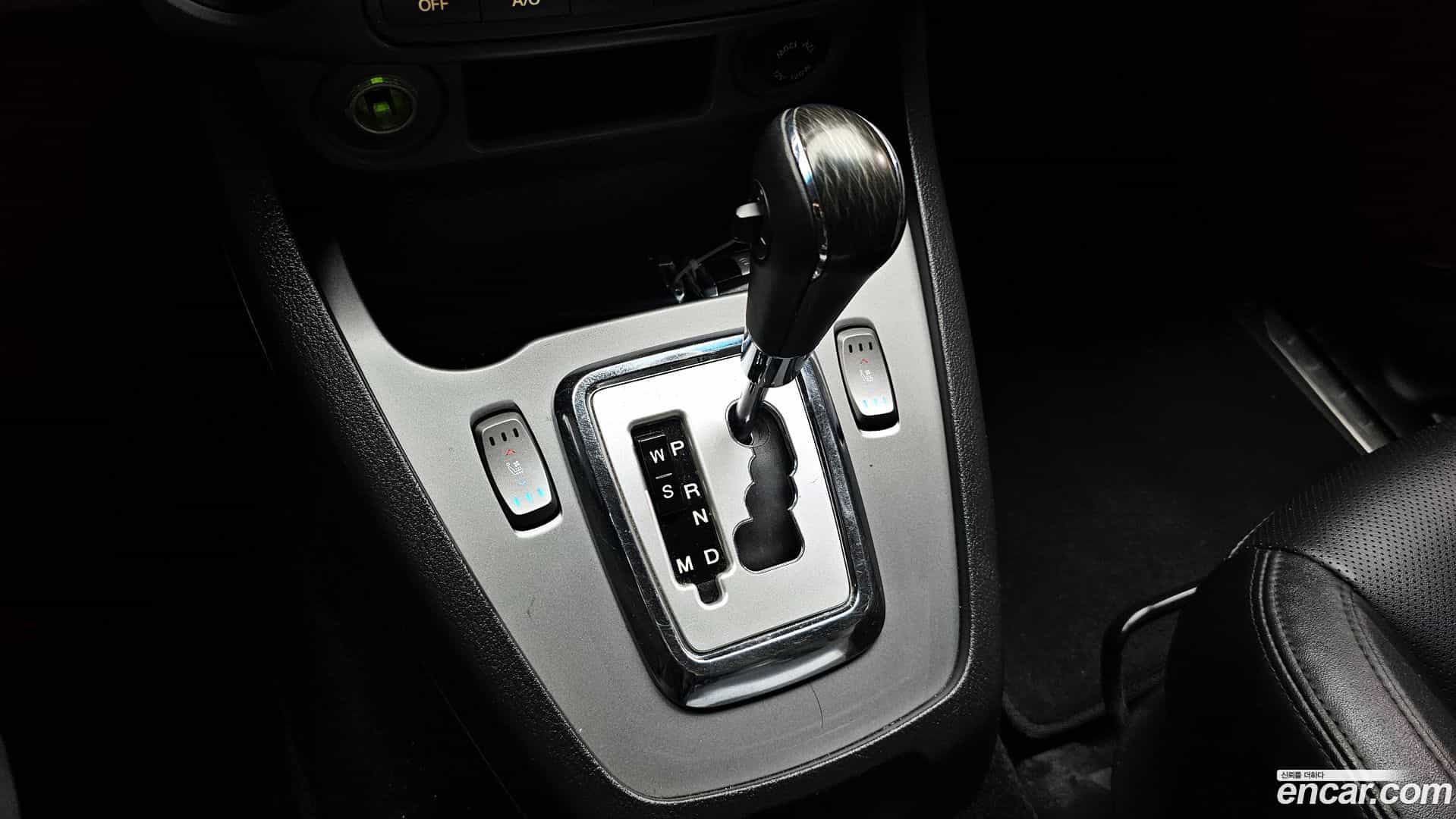 KORANDO KG Mobility 2018.7-INNER-009