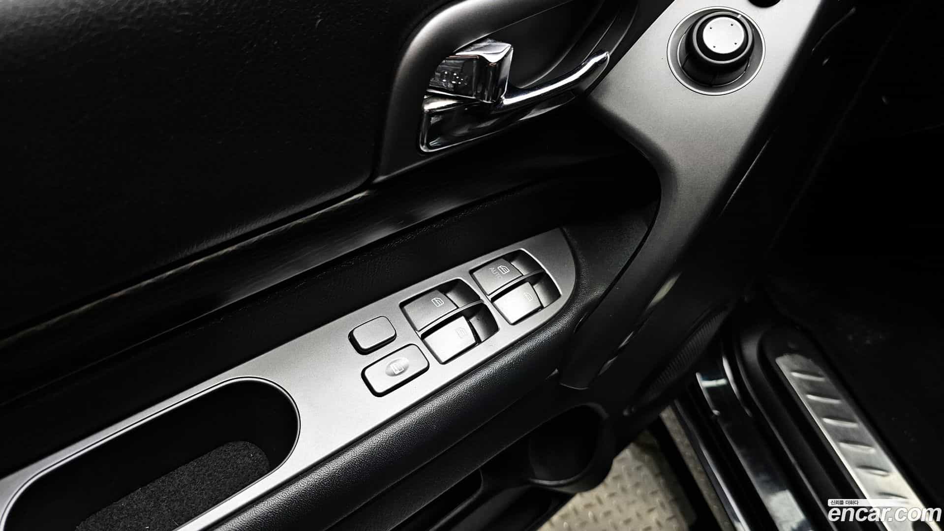 KORANDO KG Mobility 2018.7-OPTION-020