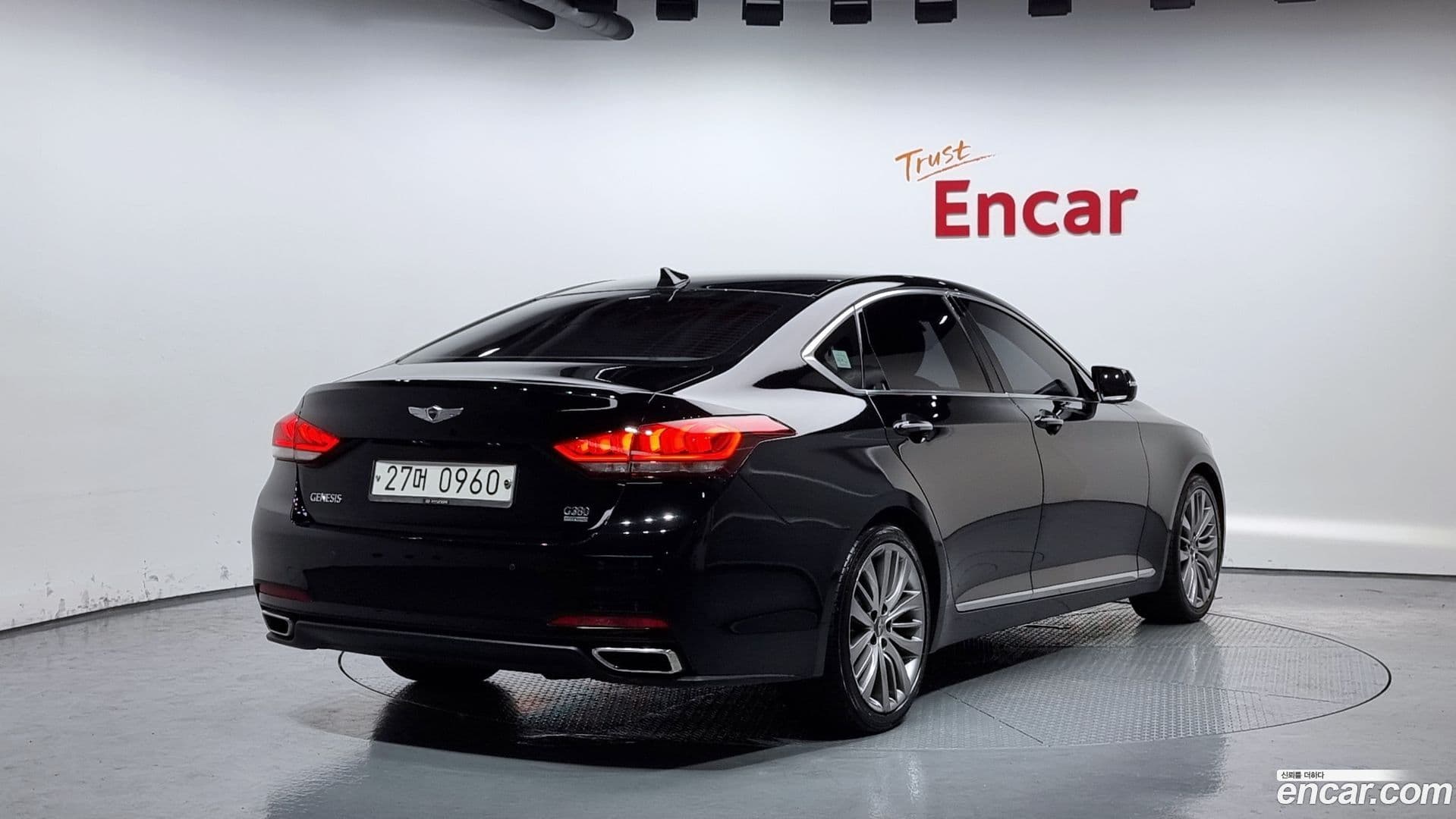 Main__Slider__Photo:Genesis Hyundai 2016.0-1