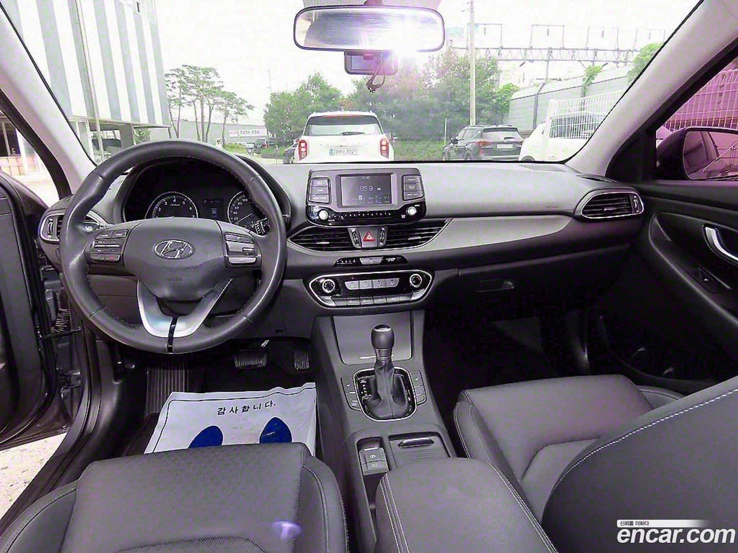 i30 Hyundai 2017.0-INNER-007