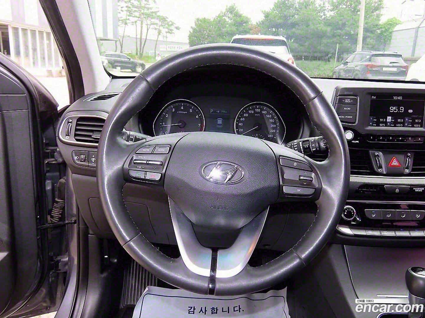 i30 Hyundai 2017.0-INNER-008