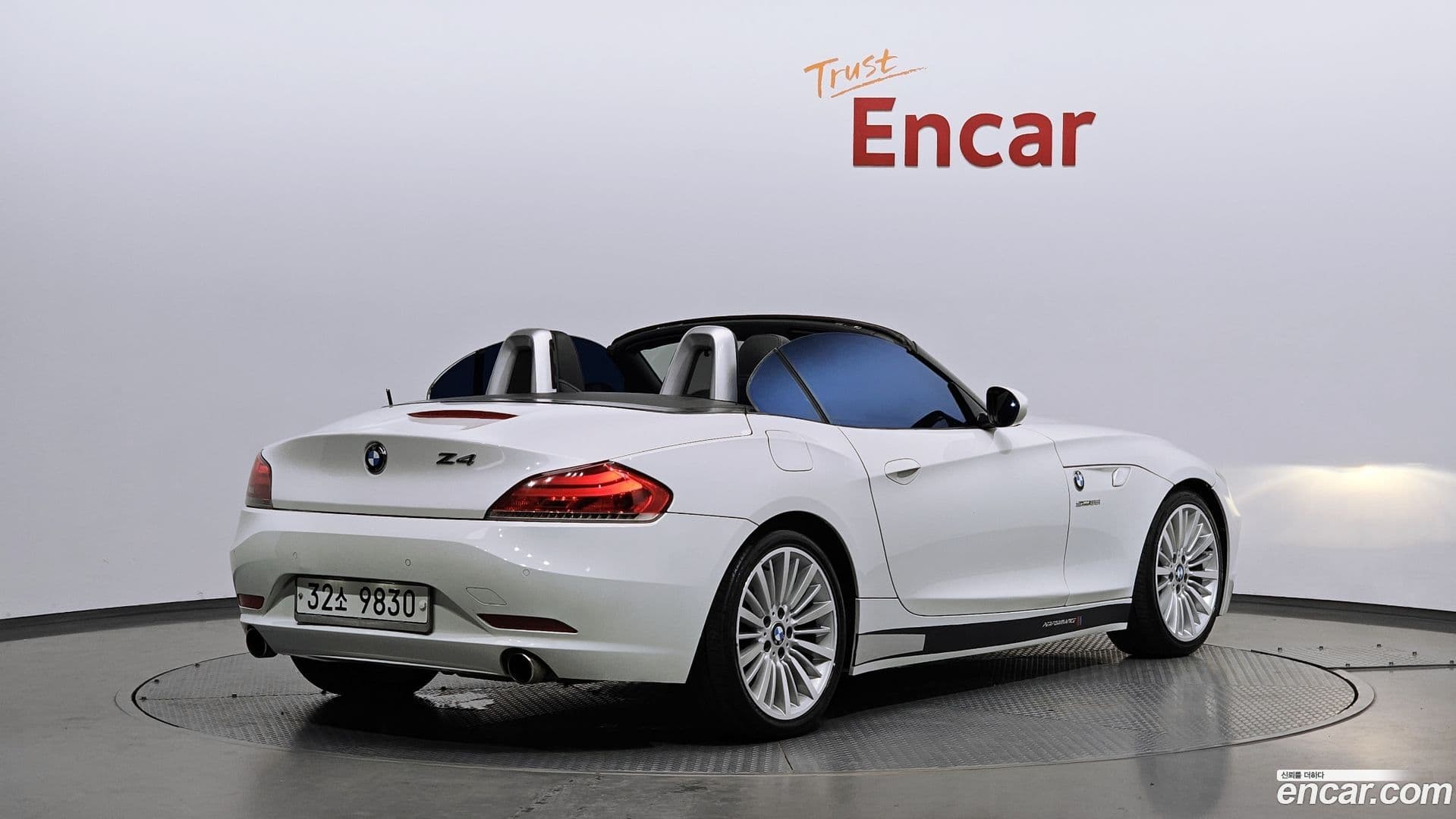 Main__Slider__Photo:Z4 BMW 2010.6-1