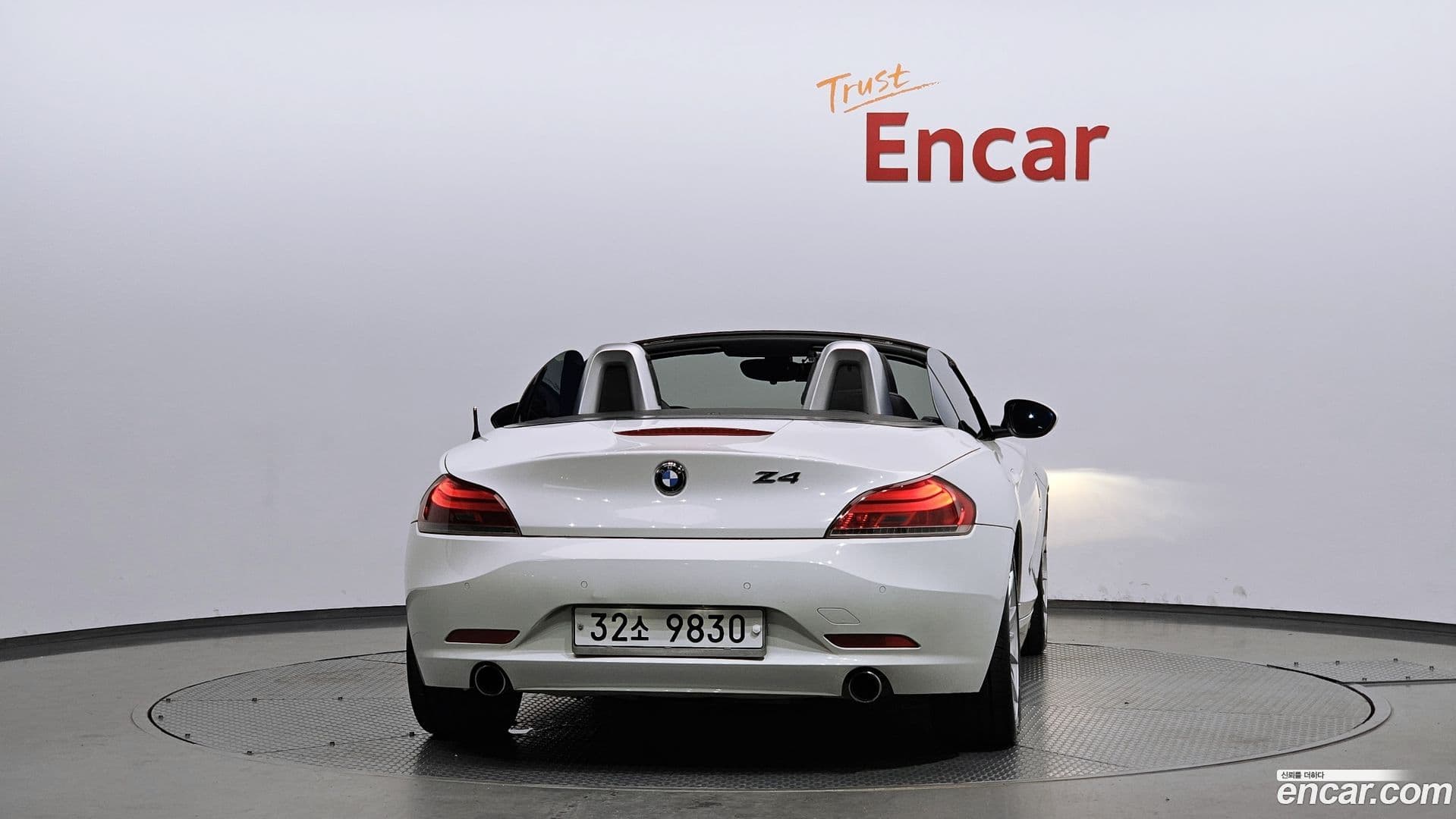 Main__Slider__Photo:Z4 BMW 2010.6-3