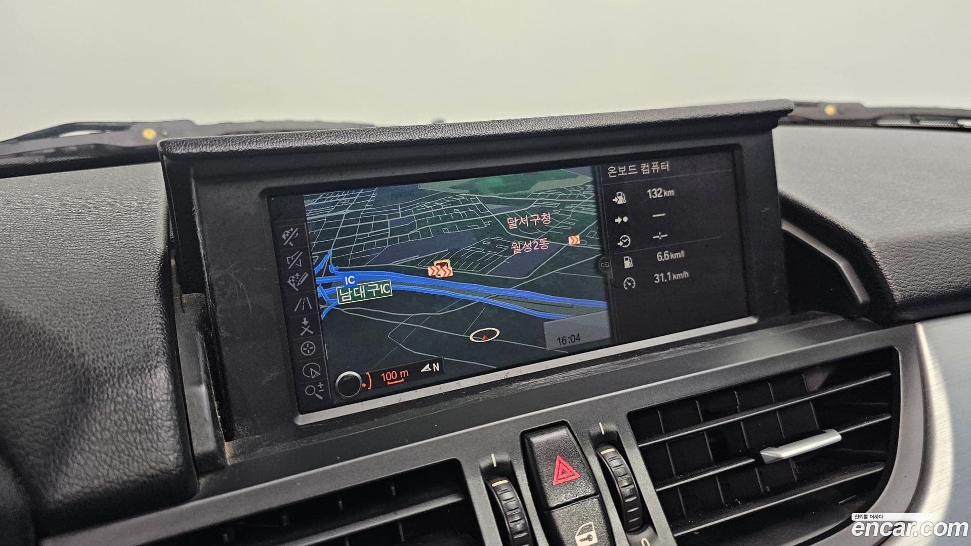 Main__Slider__Photo:Z4 BMW 2010.6-12