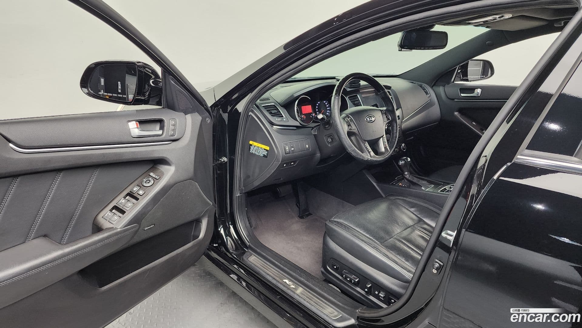 Main__Slider__Photo:K7 Kia 2011.5-9