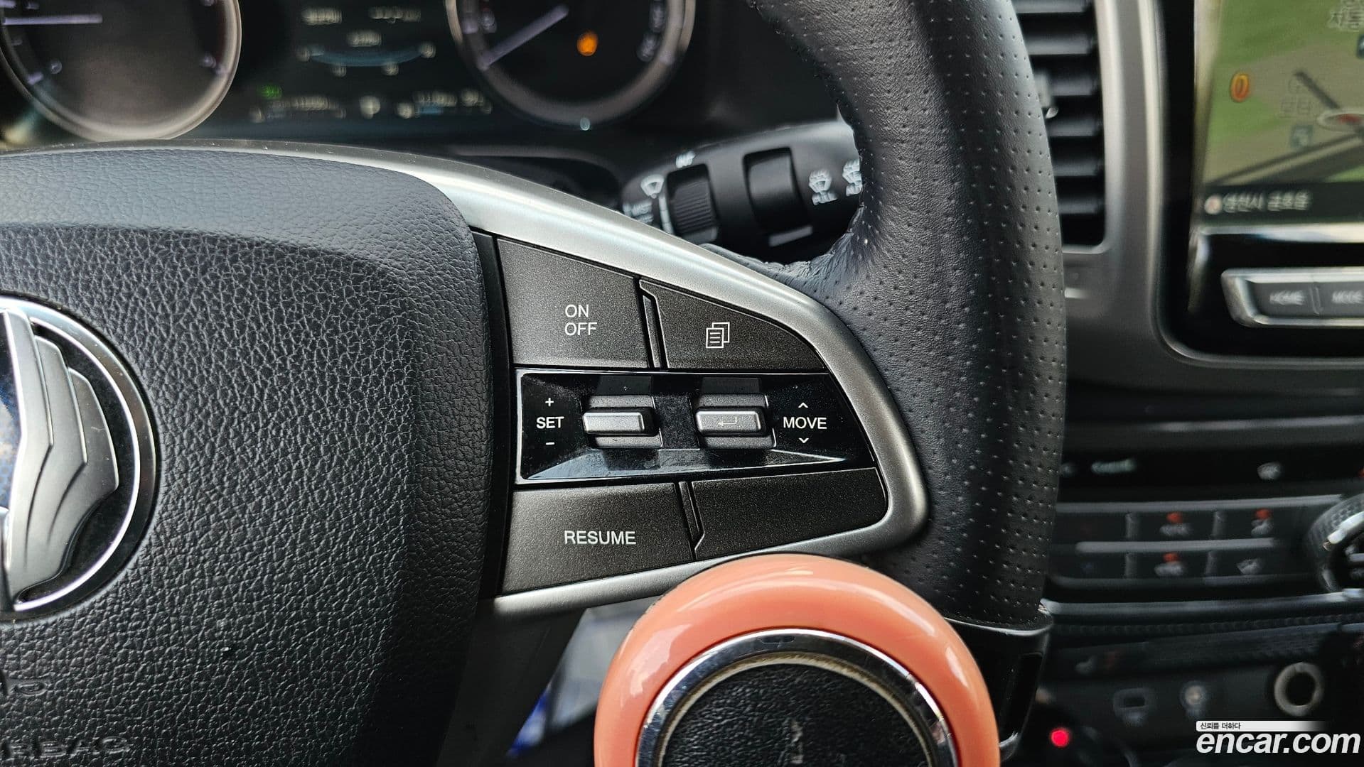 Main__Slider__Photo:Rexton KG_Mobility_Ssangyong 2018.6-9