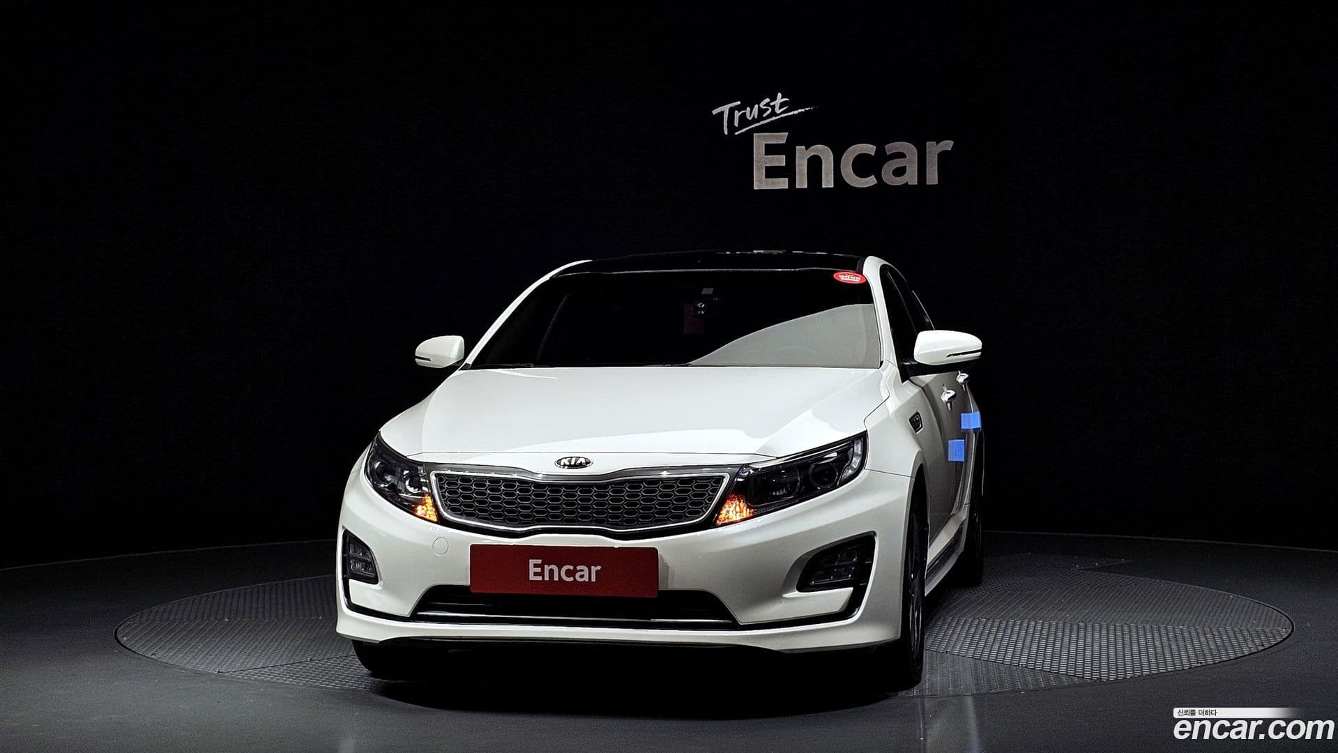 Main__Slider__Photo:K5 Kia 2014.2-2