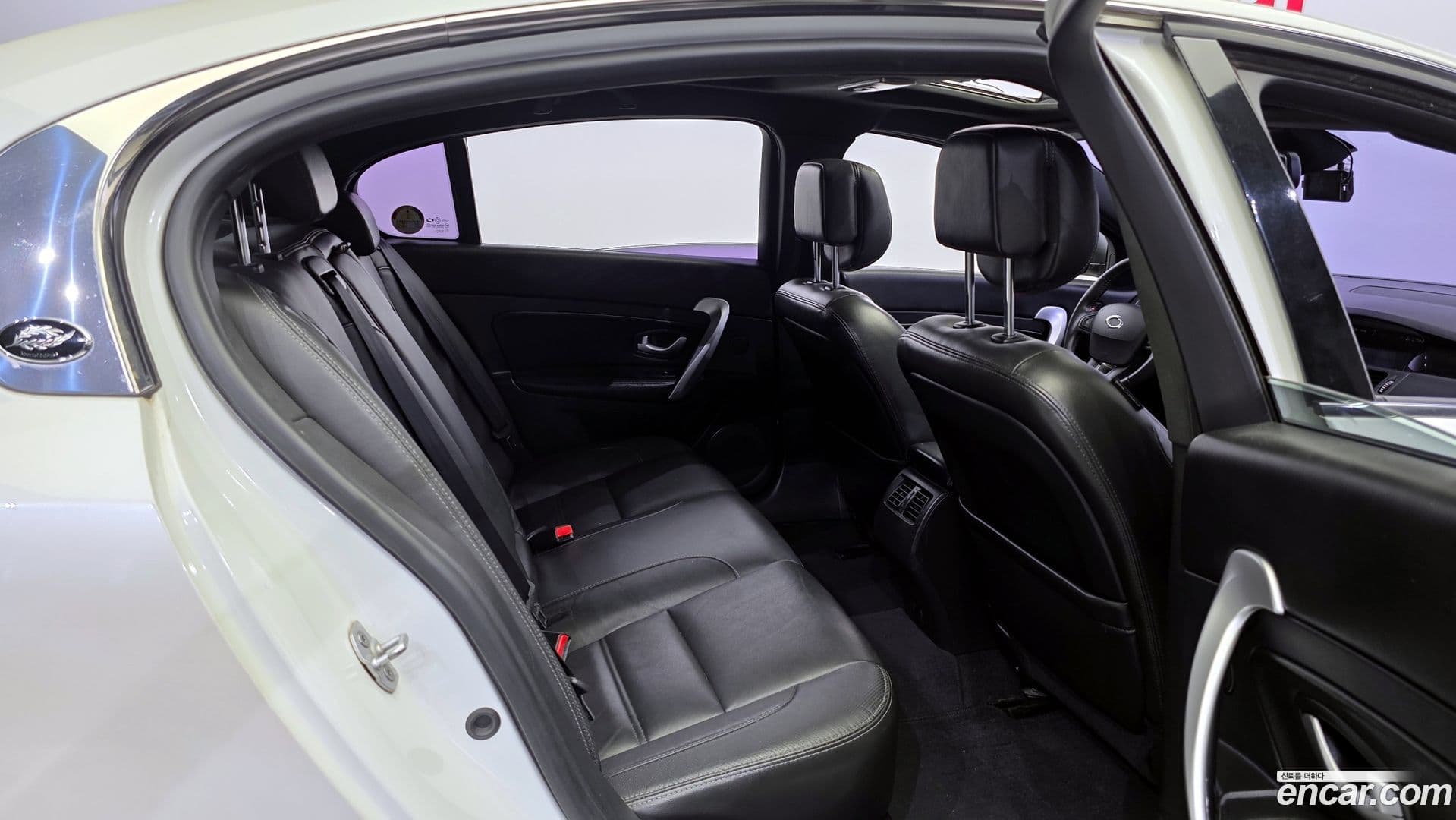 Main__Slider__Photo:SM5 Renault-KoreaSamsung 2014.11-11